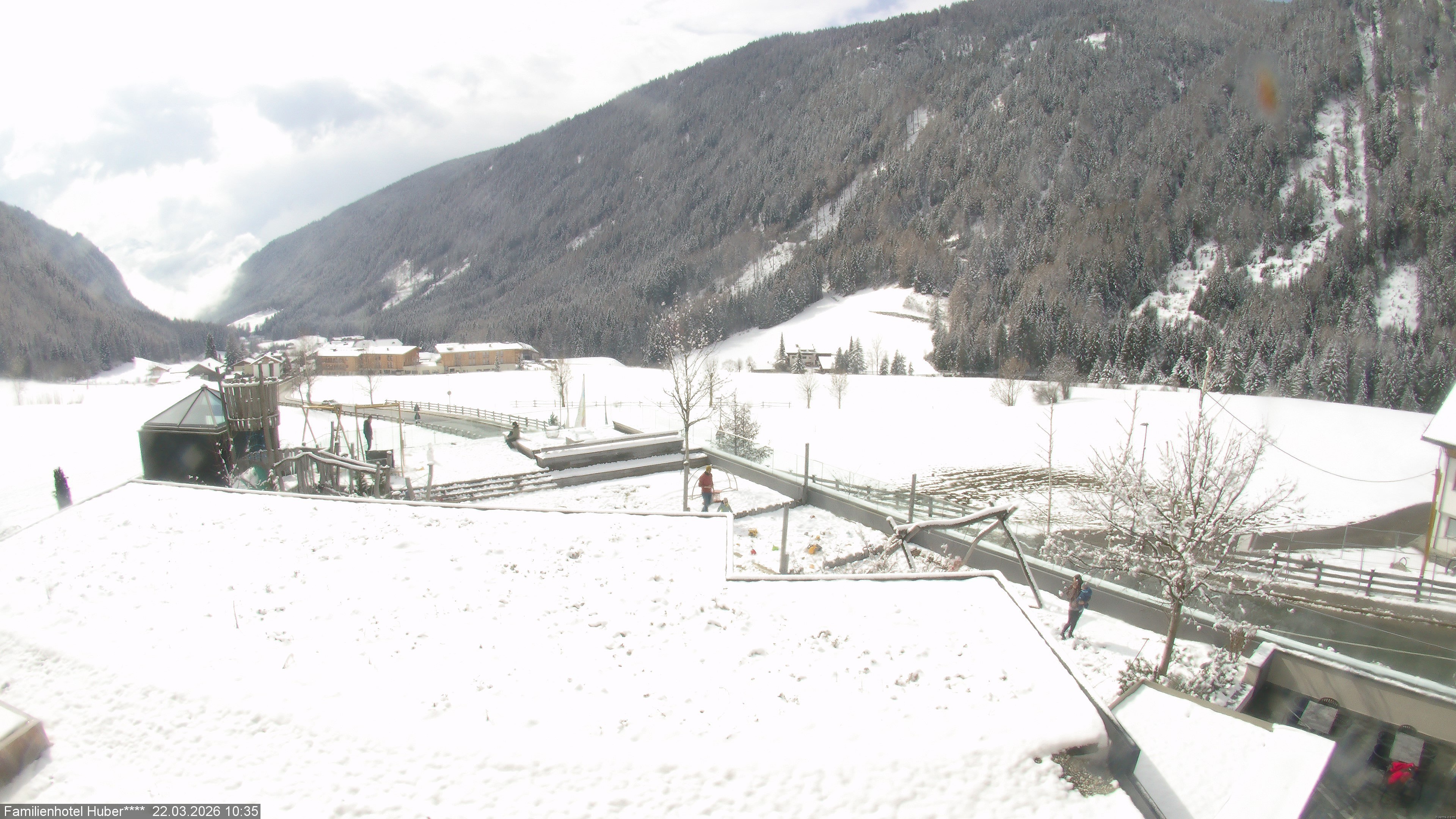 Archived image Webcam Family Hotel Huber (South Tyrol)