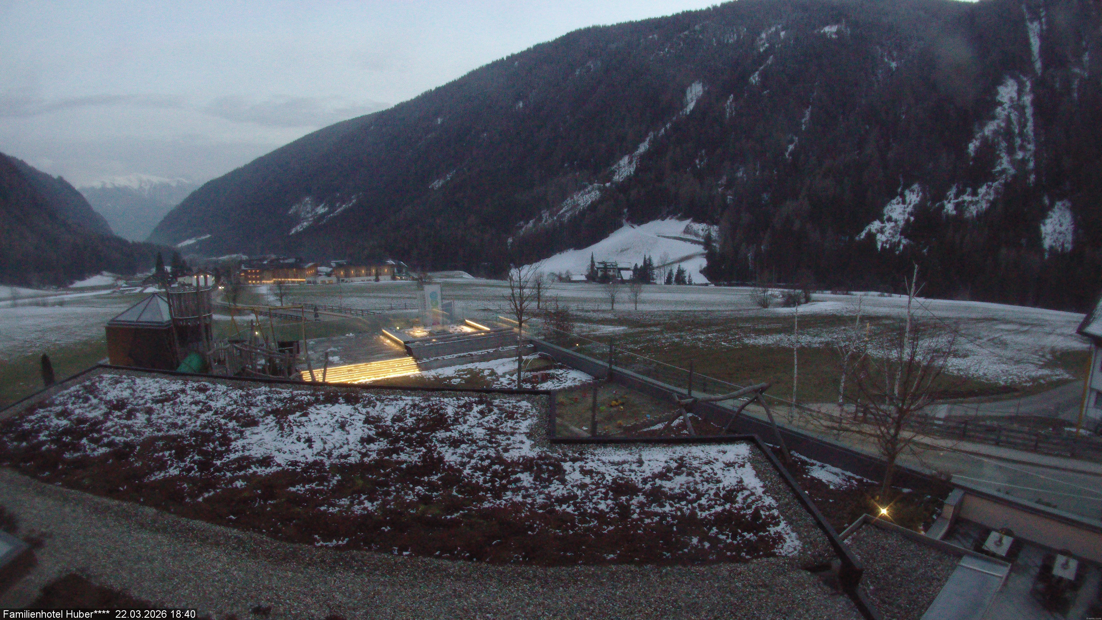 Archived image Webcam Family Hotel Huber (South Tyrol)