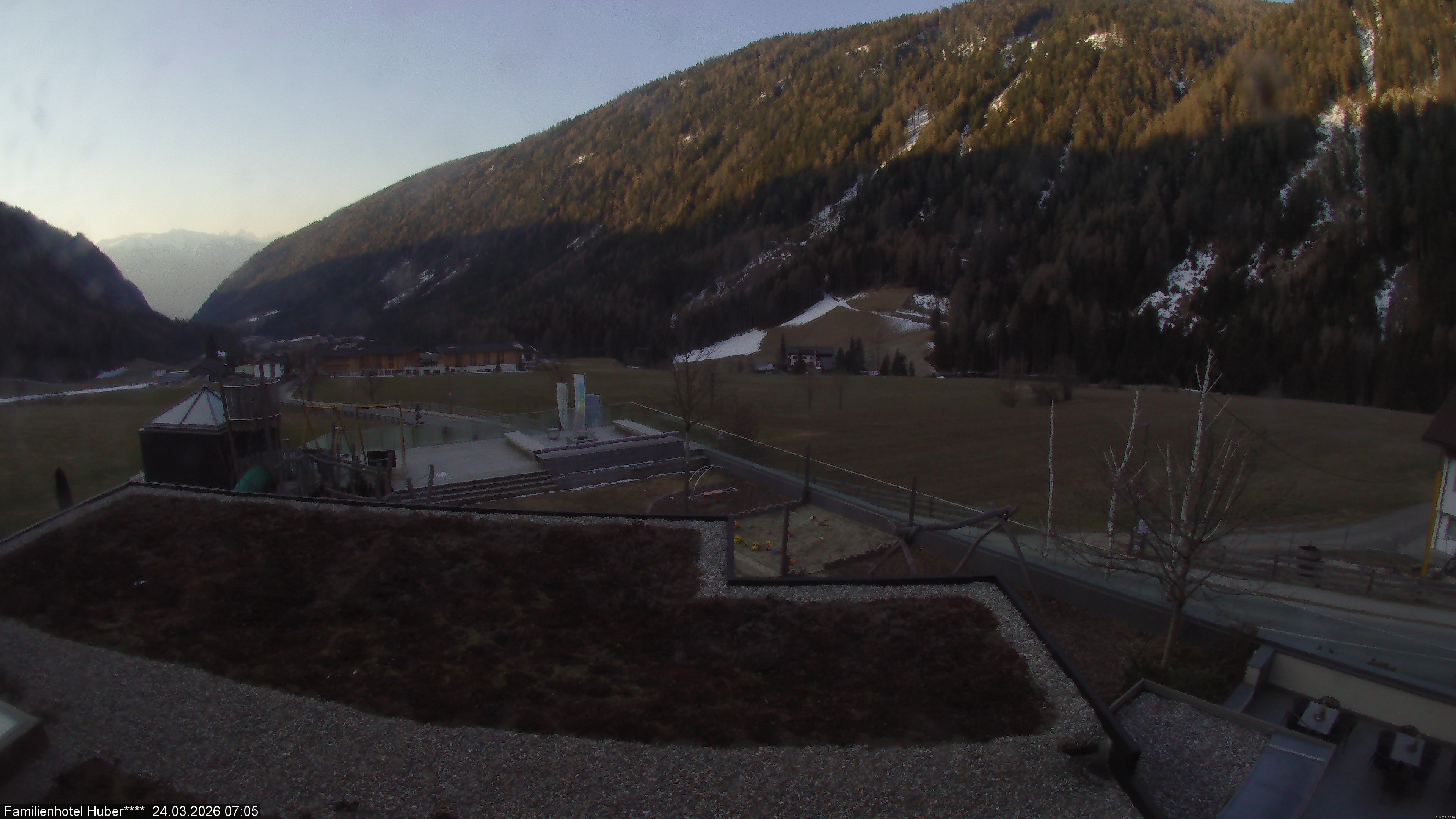 Archiv Foto Webcam Familienhotel Huber - Südtirol