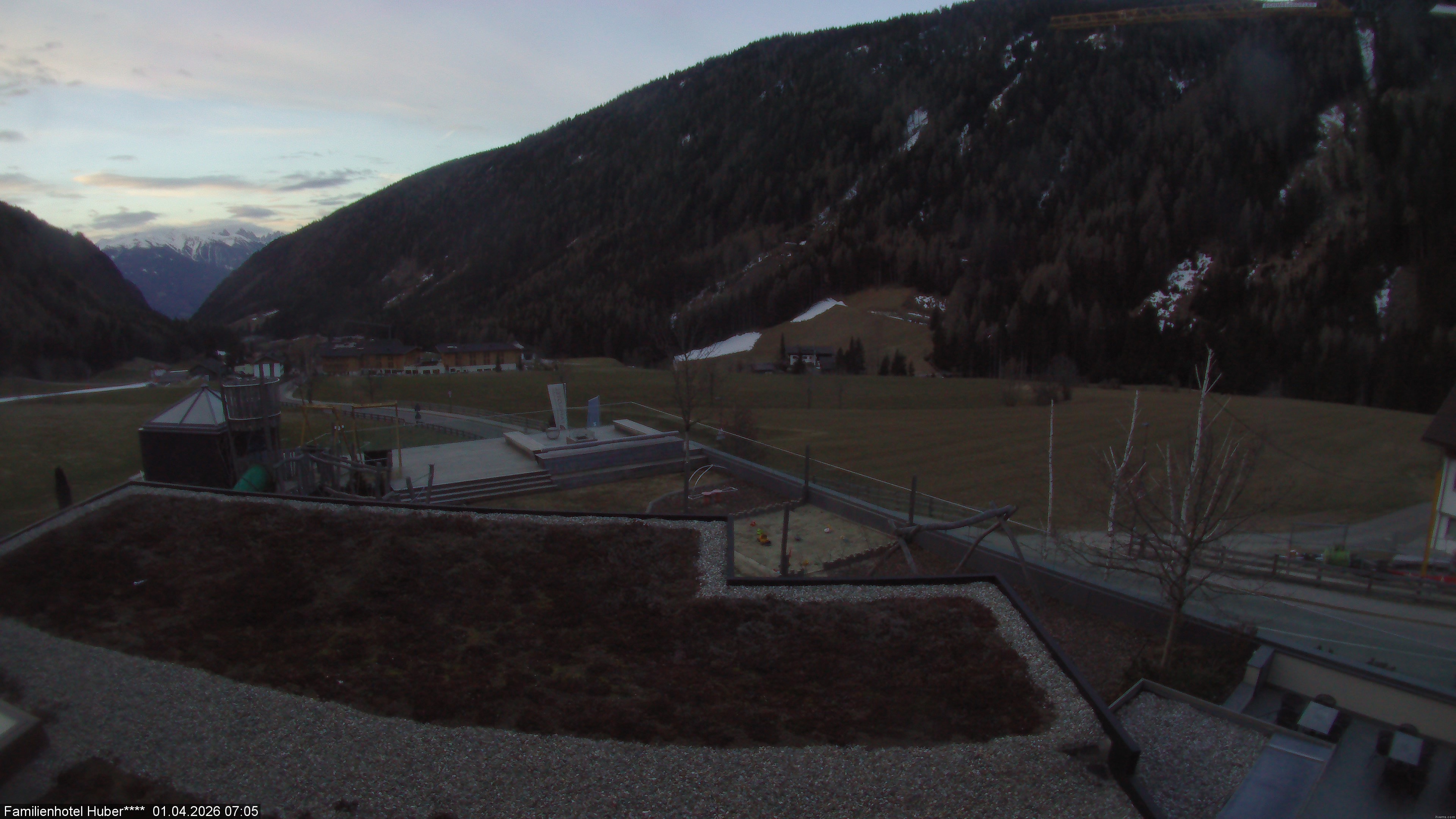 Archived image Webcam Family Hotel Huber (South Tyrol)