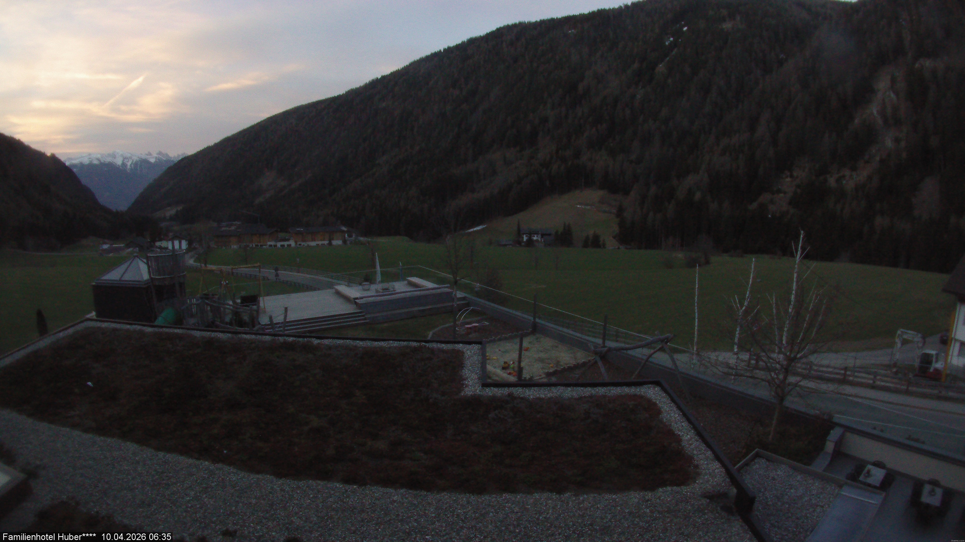 Archived image Webcam Family Hotel Huber (South Tyrol)