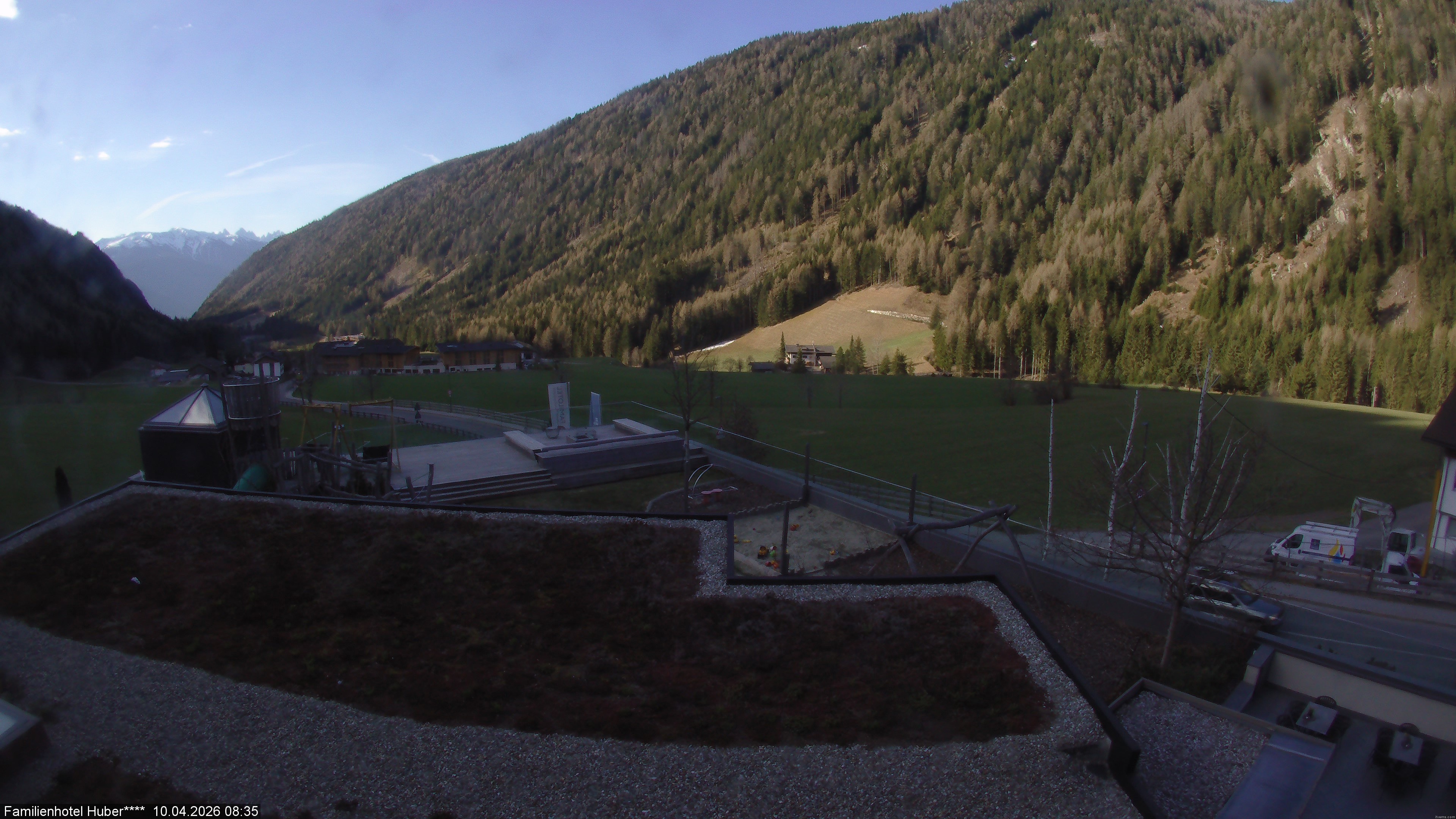Archived image Webcam Family Hotel Huber (South Tyrol)