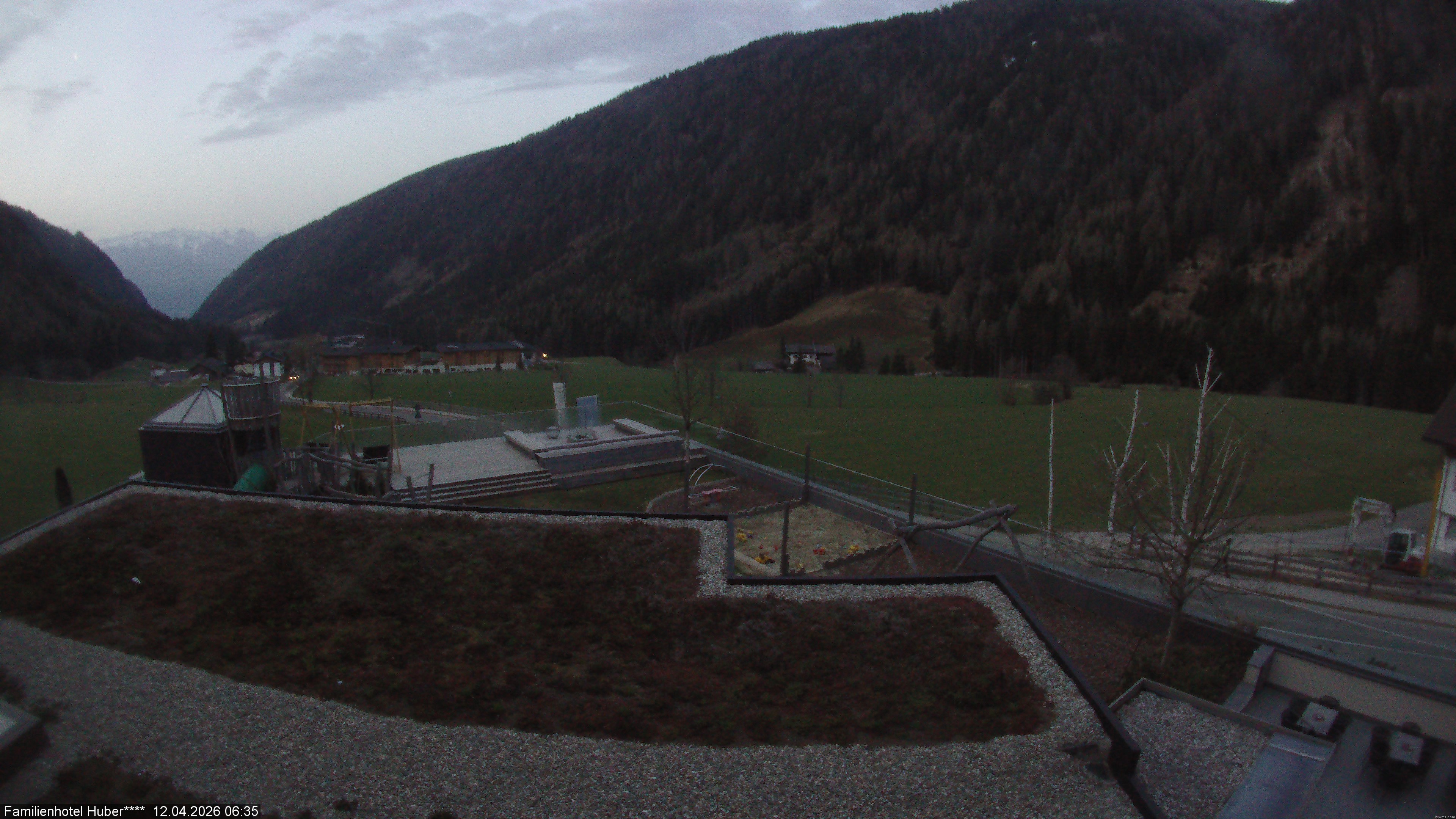 Archiv Foto Webcam Familienhotel Huber - Südtirol