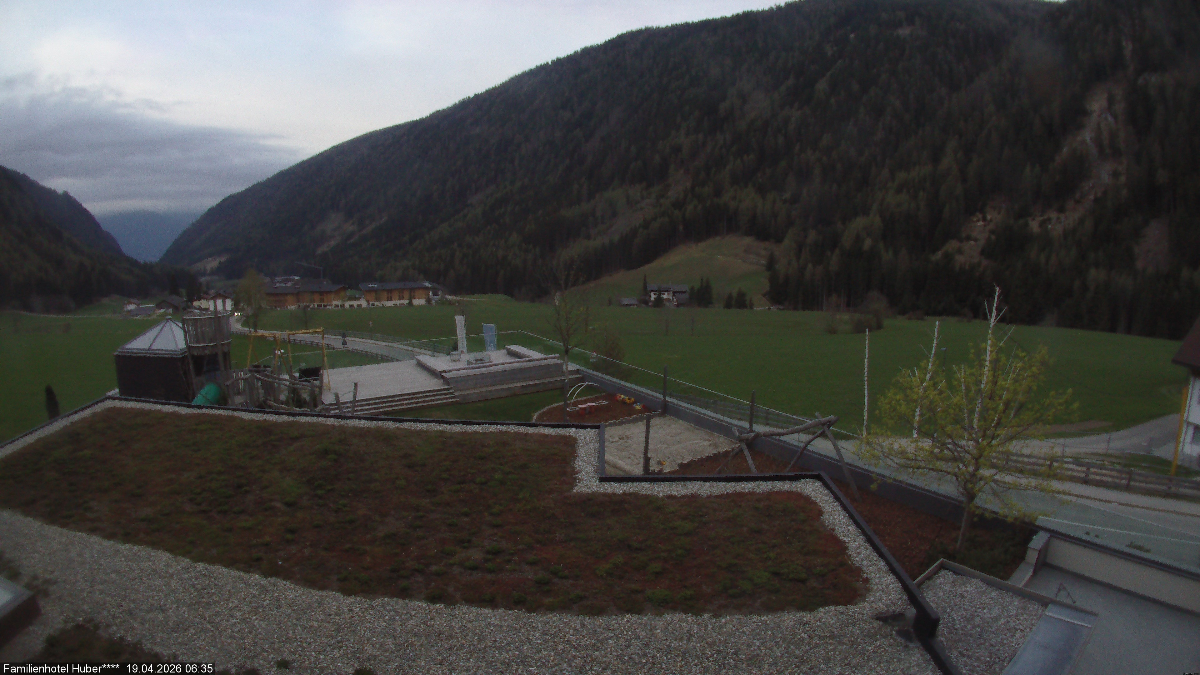 Archiv Foto Webcam Familienhotel Huber - Südtirol