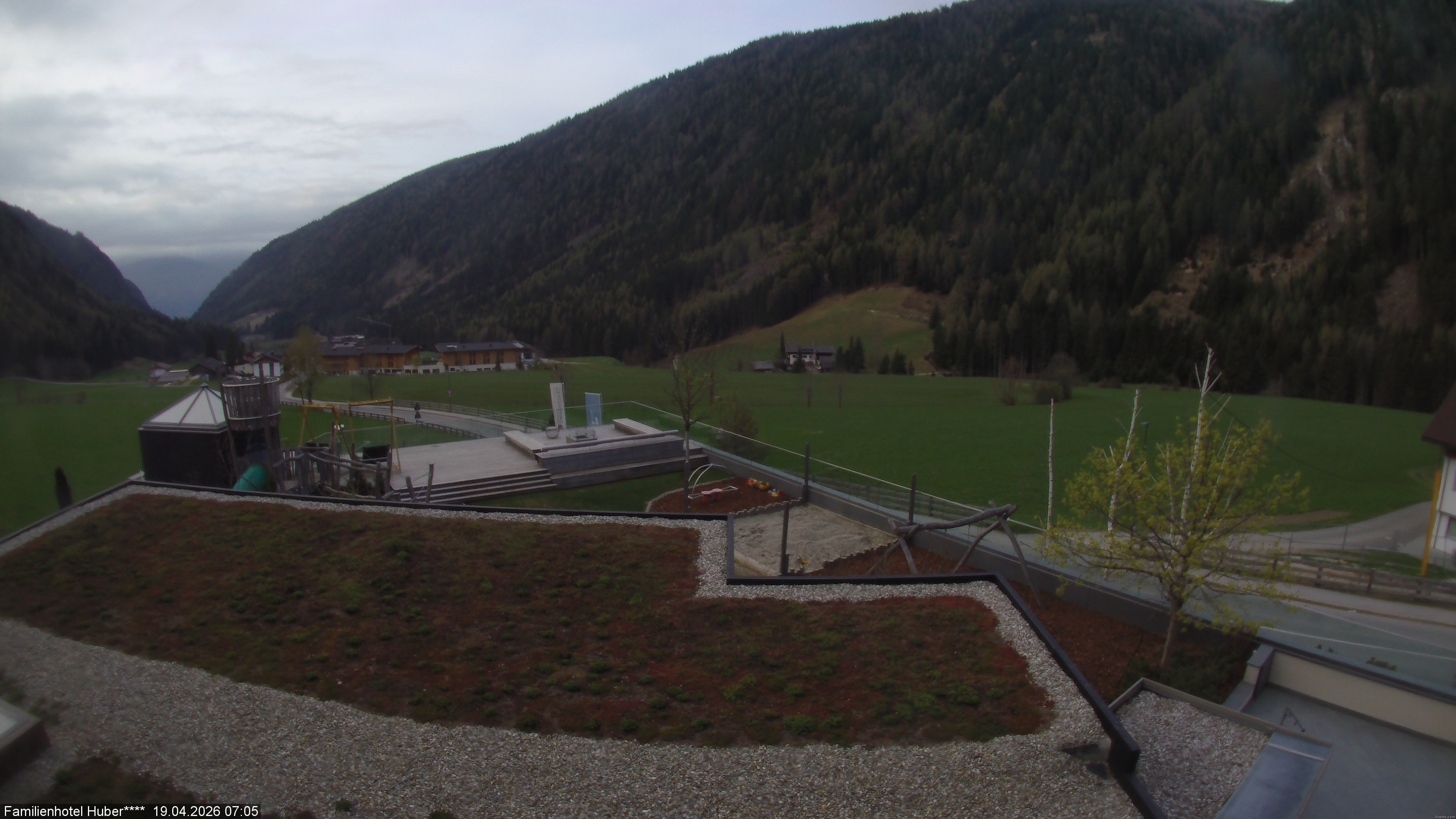 Archiv Foto Webcam Familienhotel Huber - Südtirol