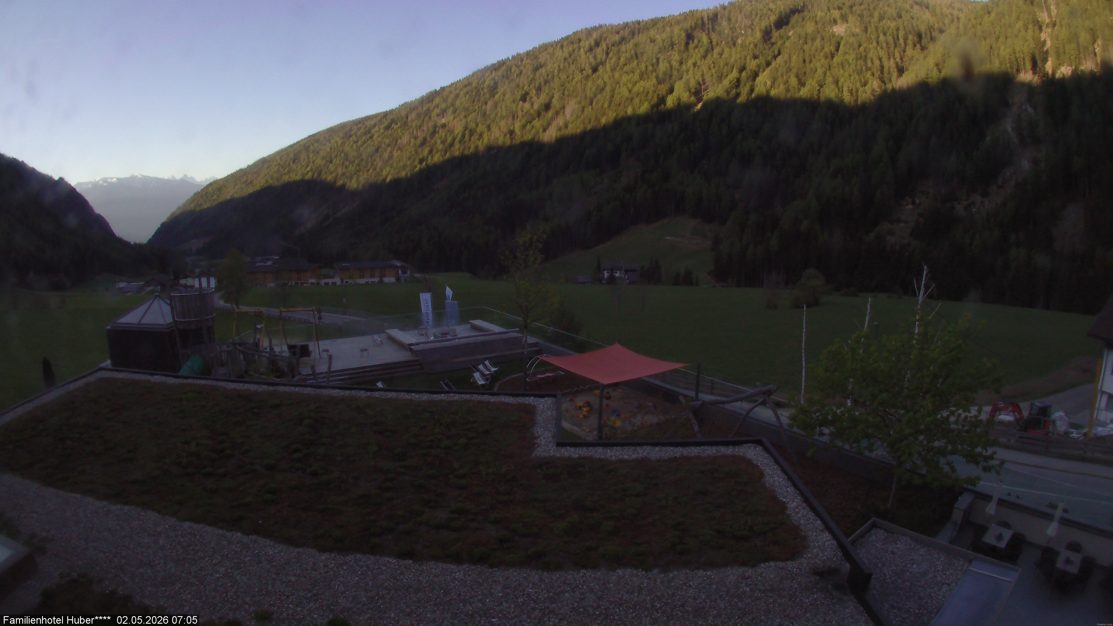 Archived image Webcam Family Hotel Huber (South Tyrol)