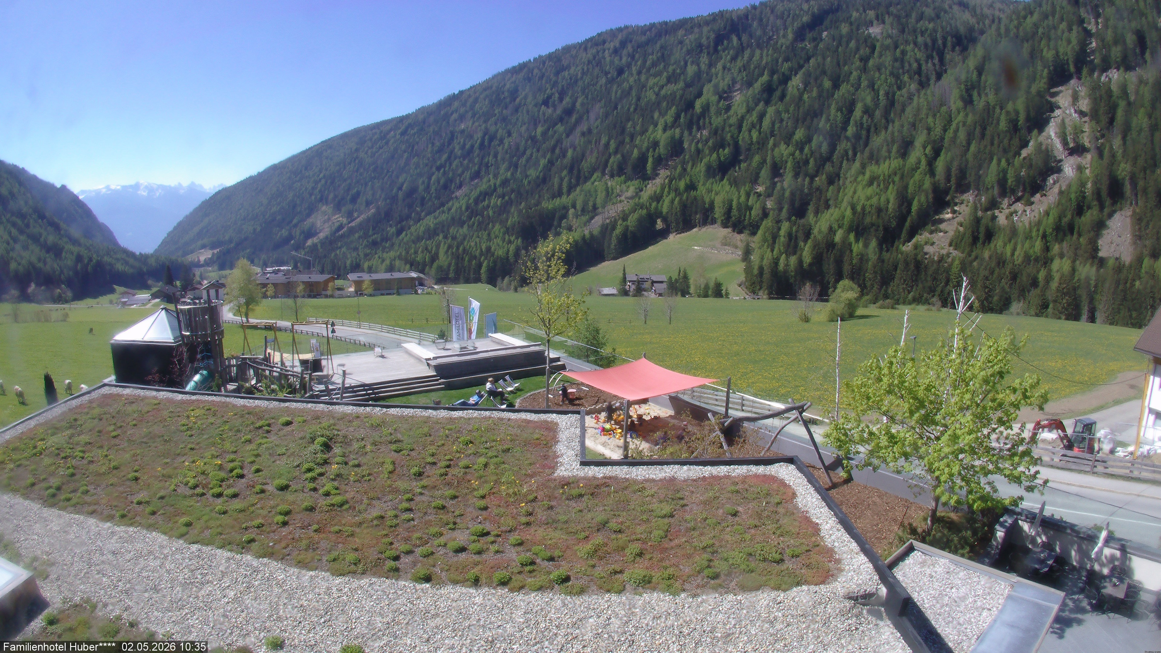 Archived image Webcam Family Hotel Huber (South Tyrol)