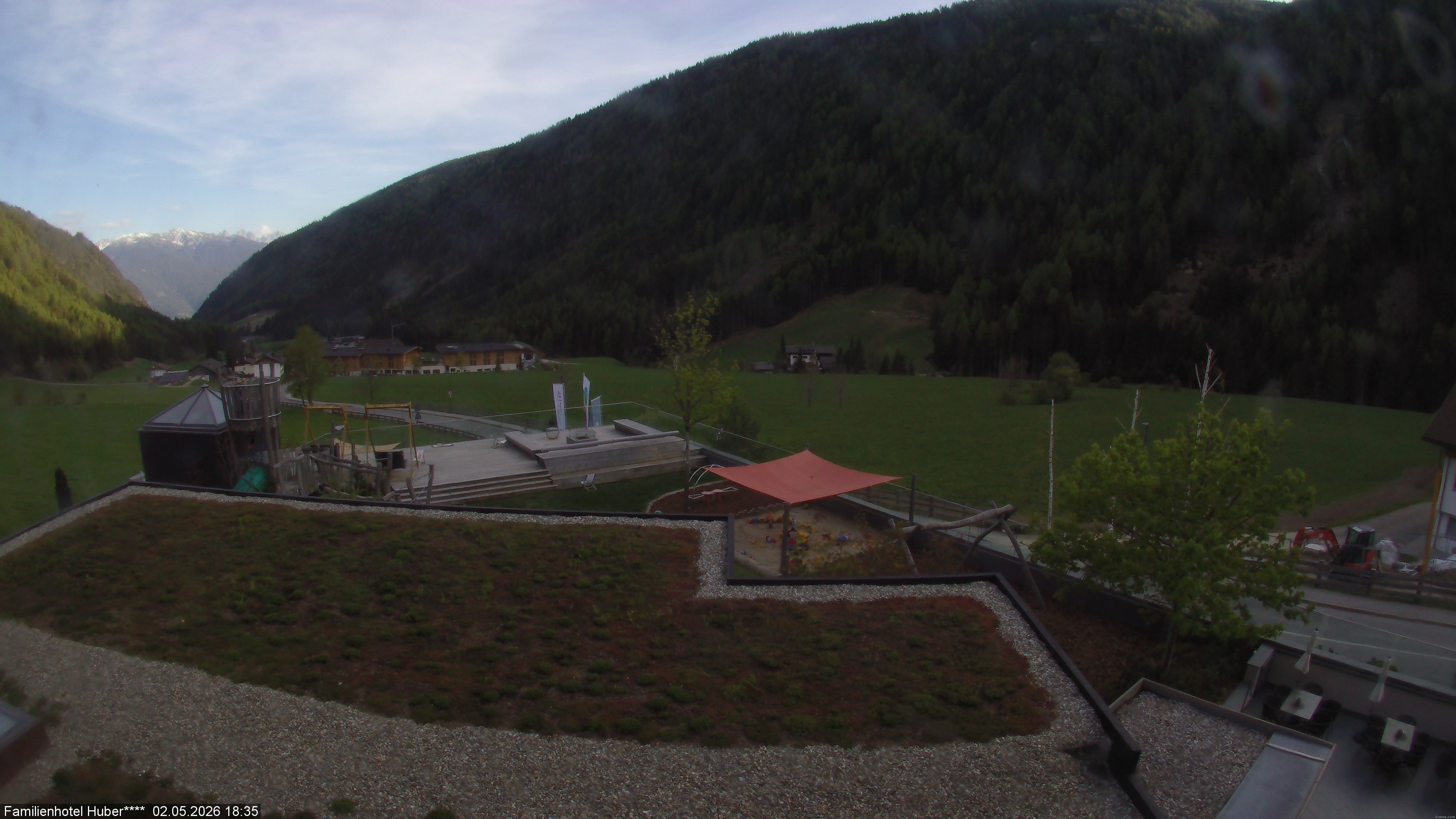 Archived image Webcam Family Hotel Huber (South Tyrol)
