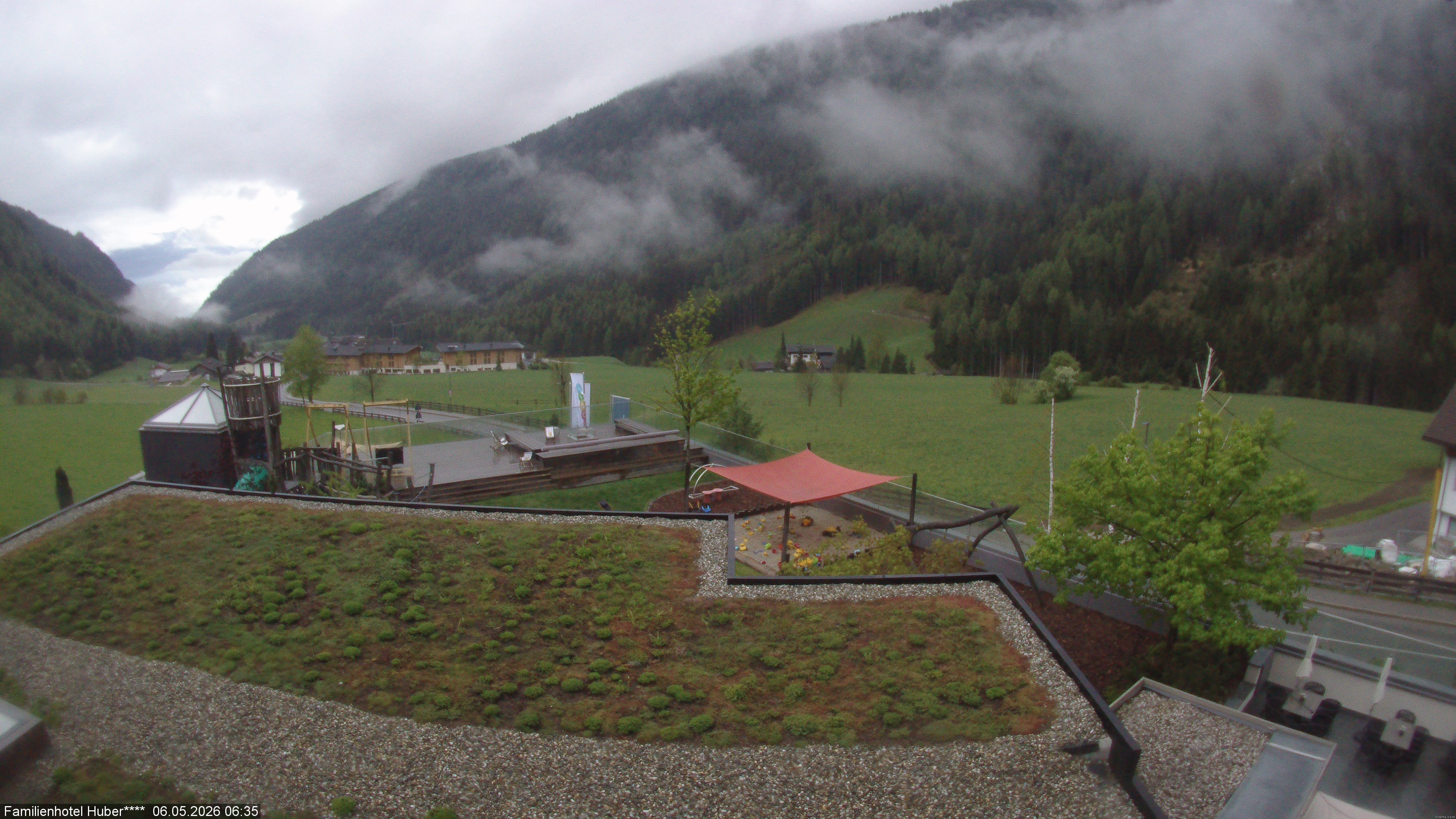 Archiv Foto Webcam Familienhotel Huber - Südtirol