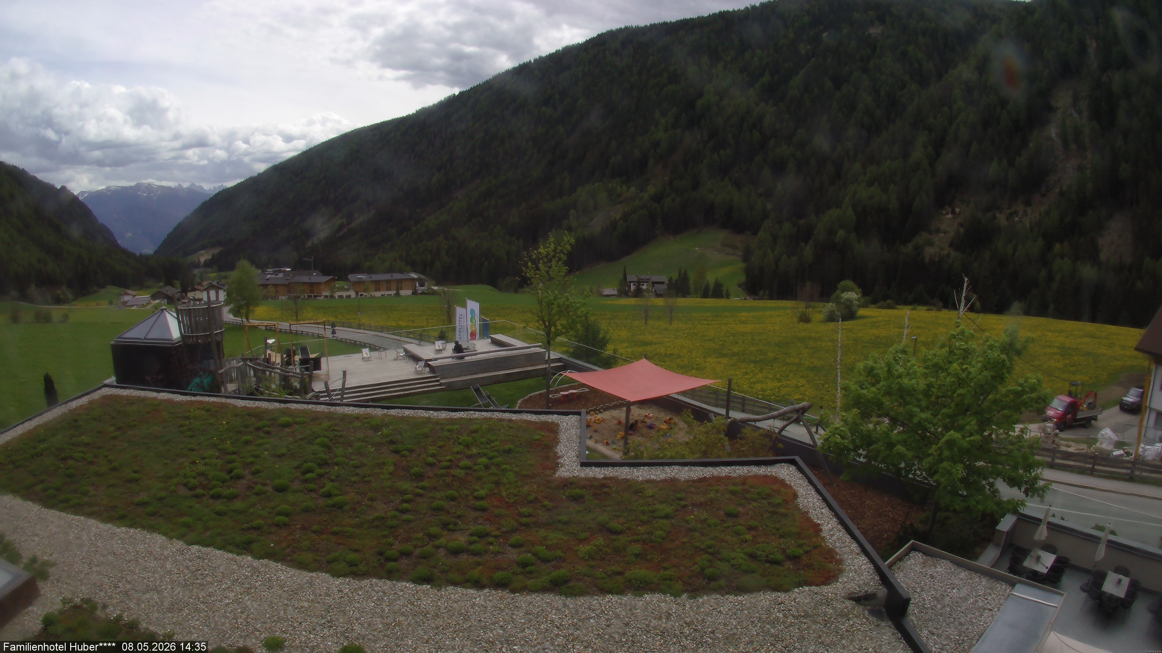 Archived image Webcam Family Hotel Huber (South Tyrol)