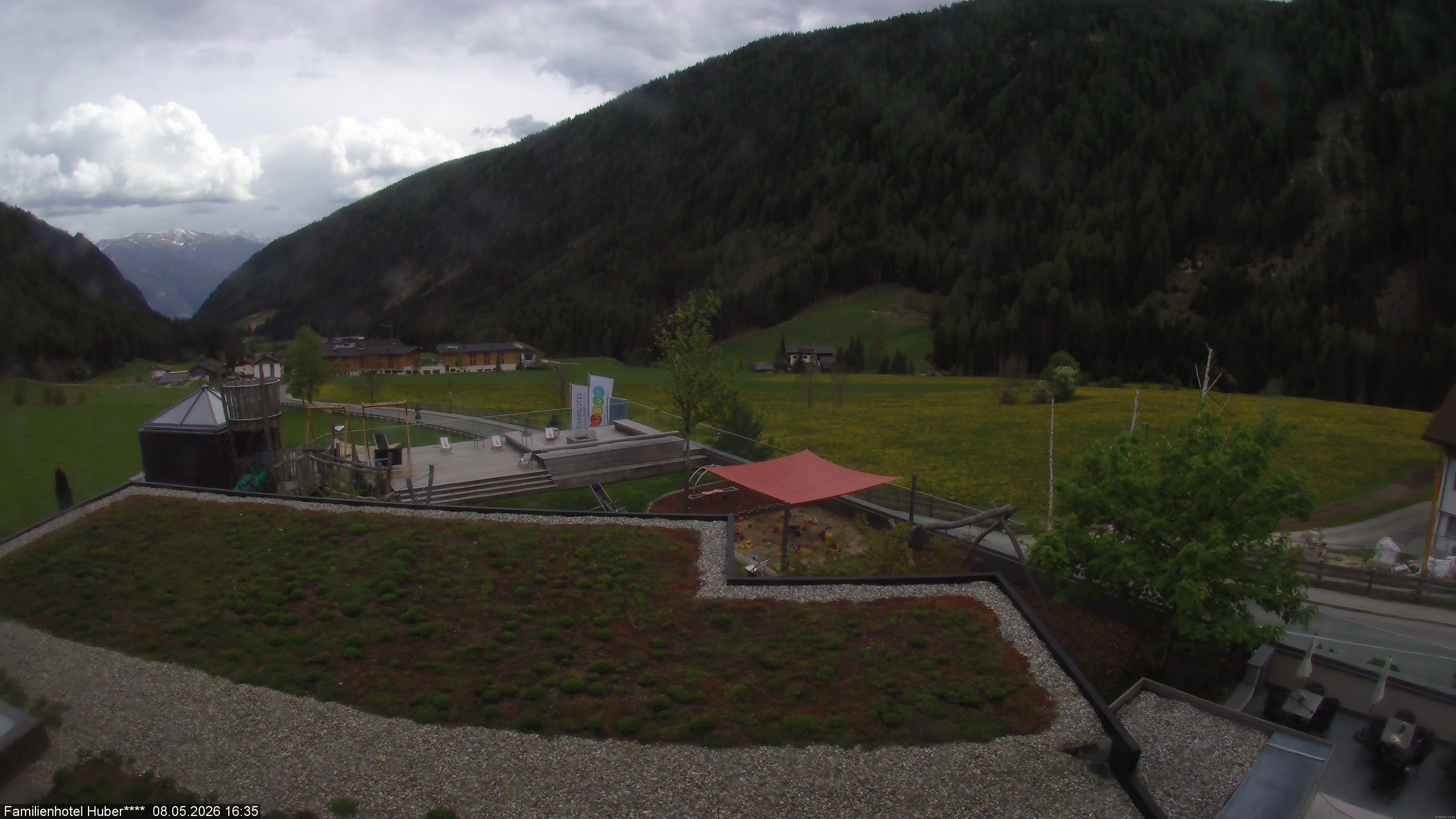 Archived image Webcam Family Hotel Huber (South Tyrol)