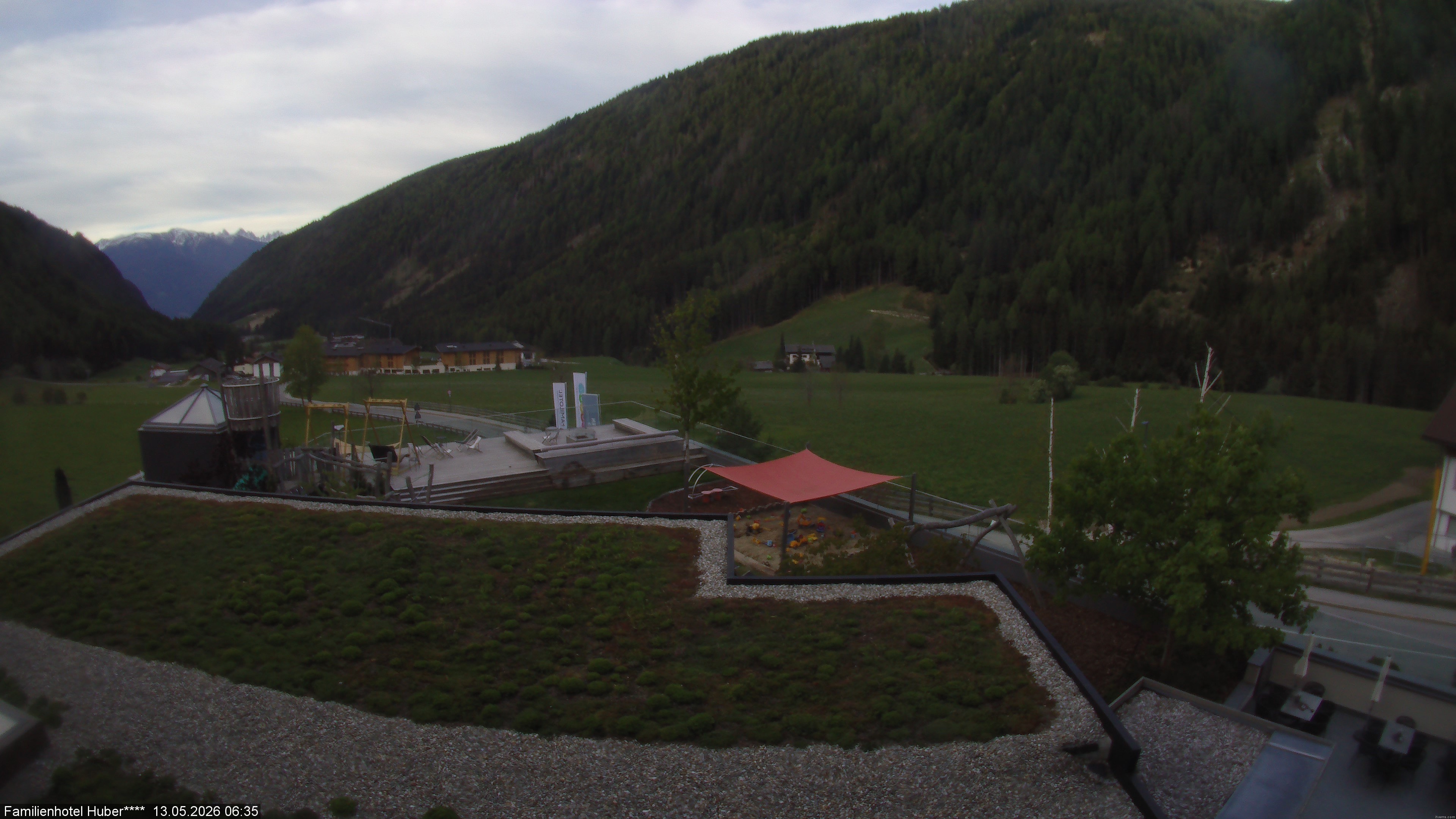 Archiv Foto Webcam Familienhotel Huber - Südtirol