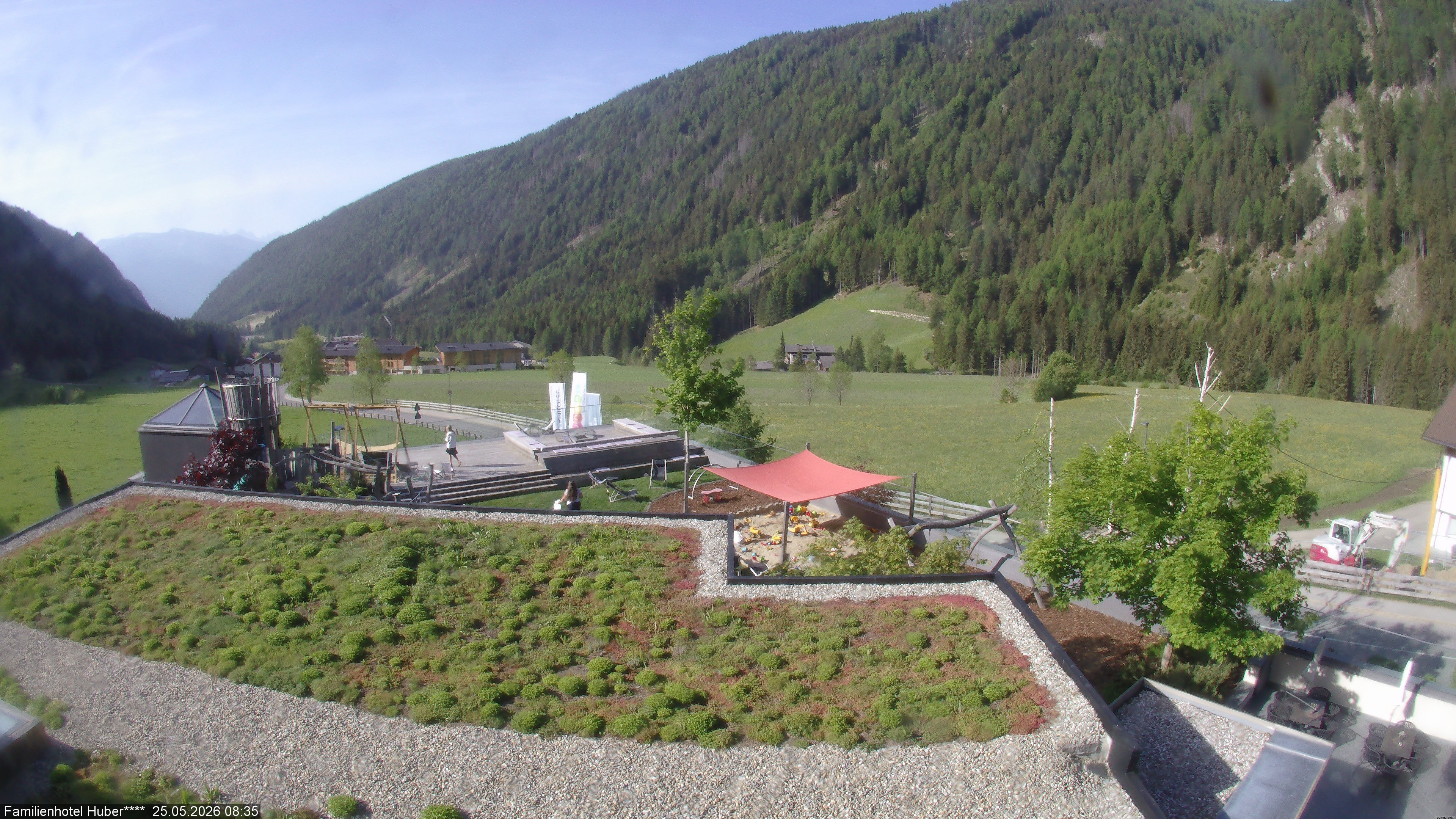 Archived image Webcam Family Hotel Huber (South Tyrol)