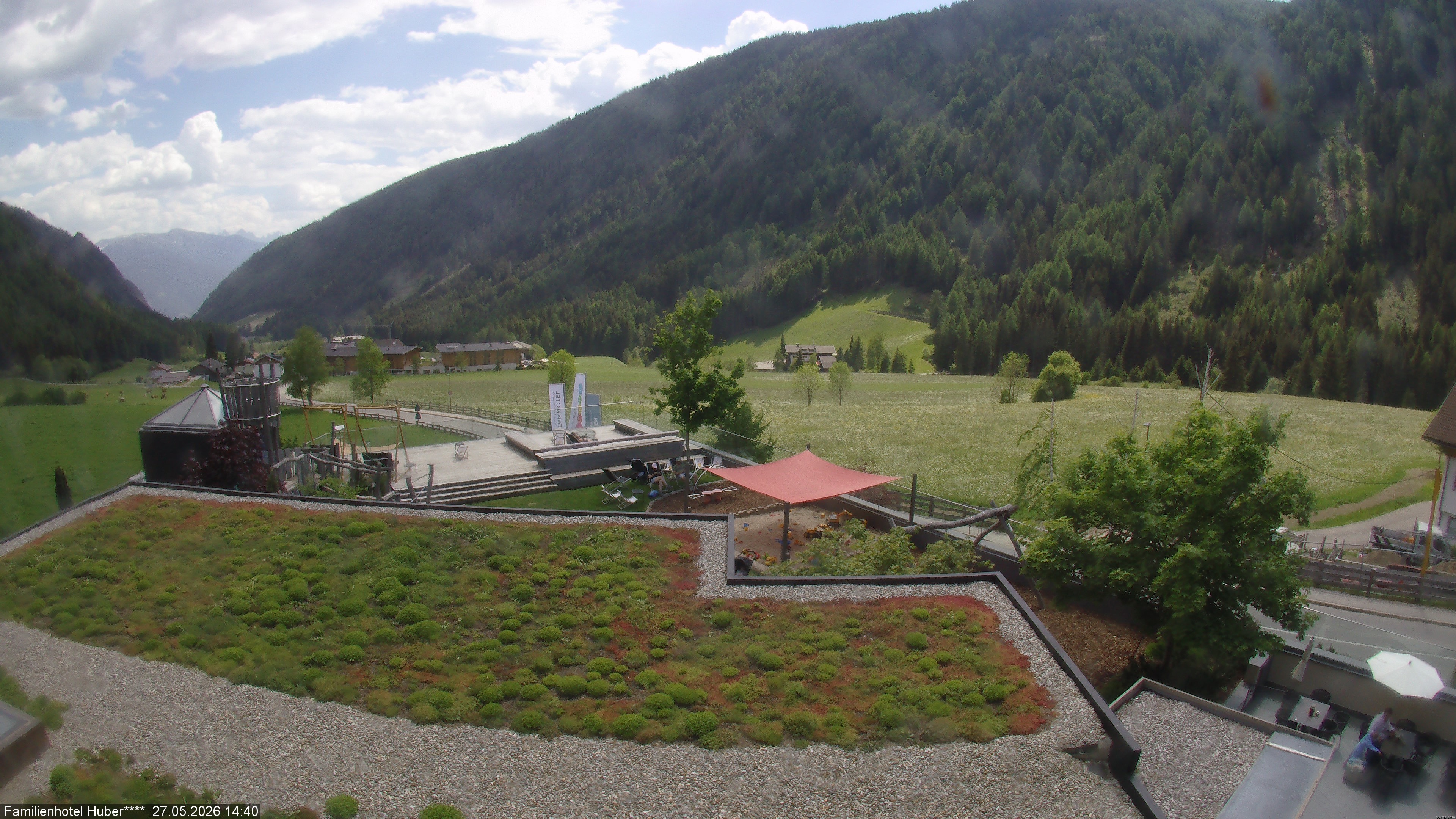 Archived image Webcam Family Hotel Huber (South Tyrol)