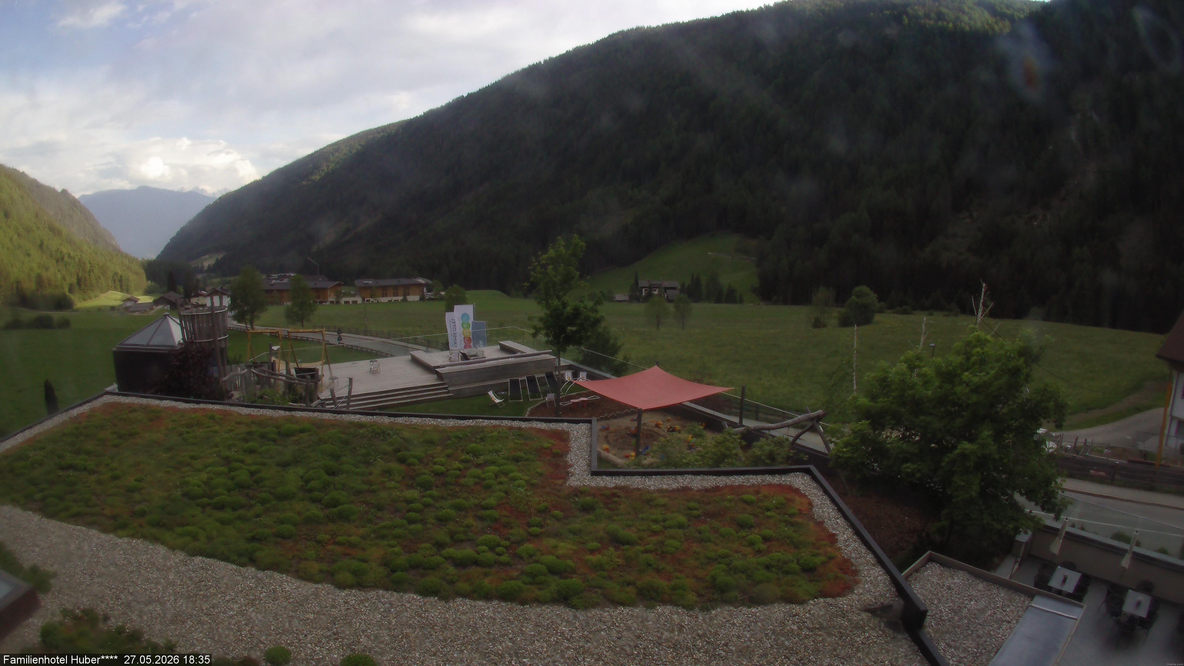 Archived image Webcam Family Hotel Huber (South Tyrol)