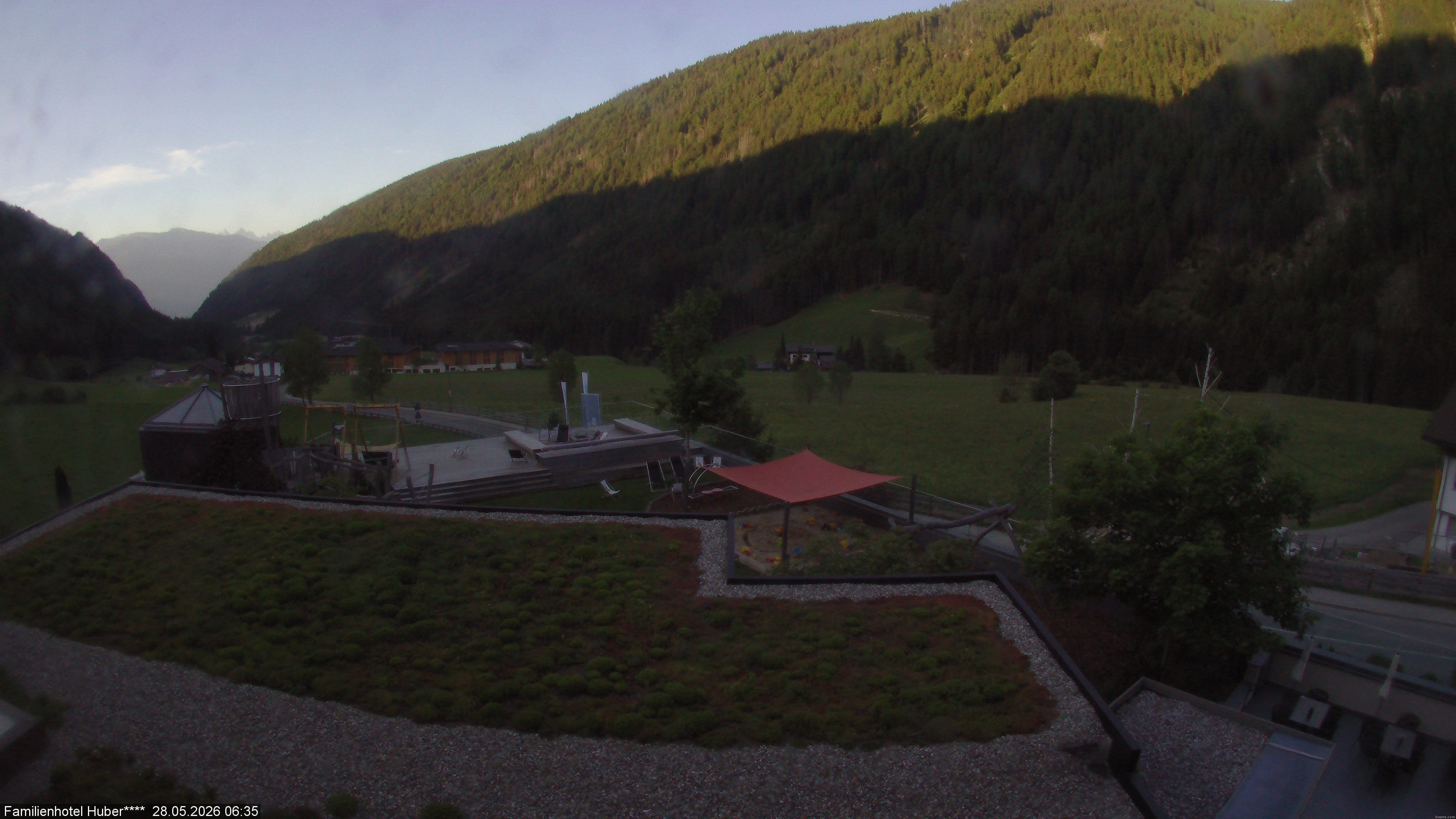 Archiv Foto Webcam Familienhotel Huber - Südtirol