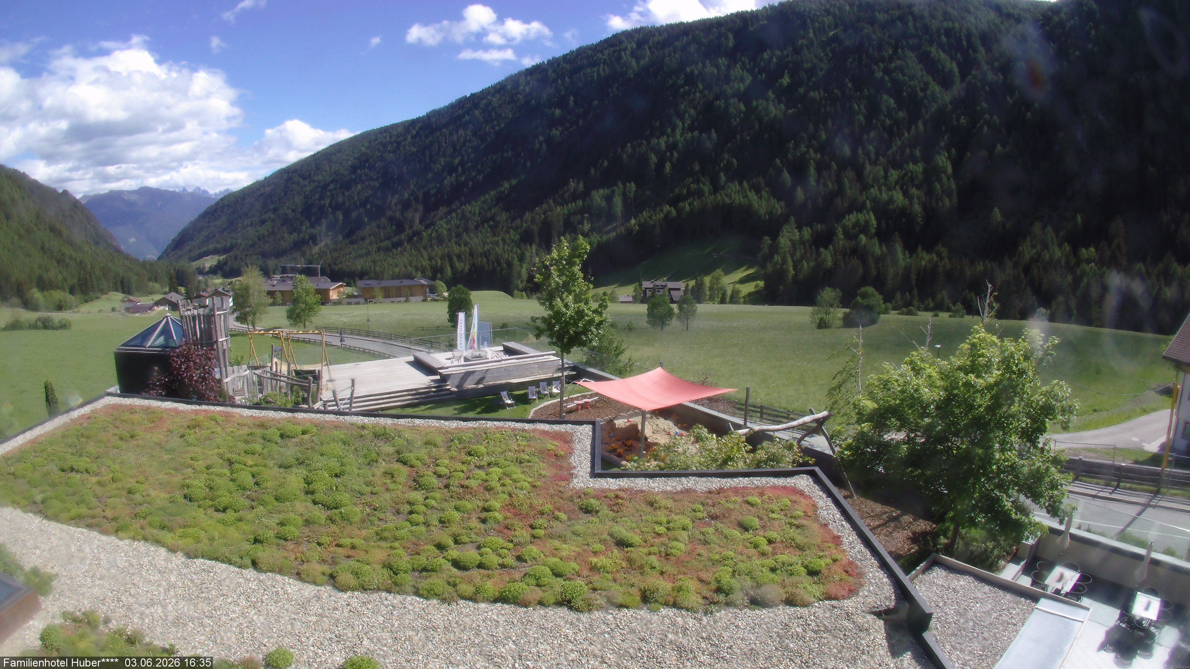 Archiv Foto Webcam Familienhotel Huber - Südtirol