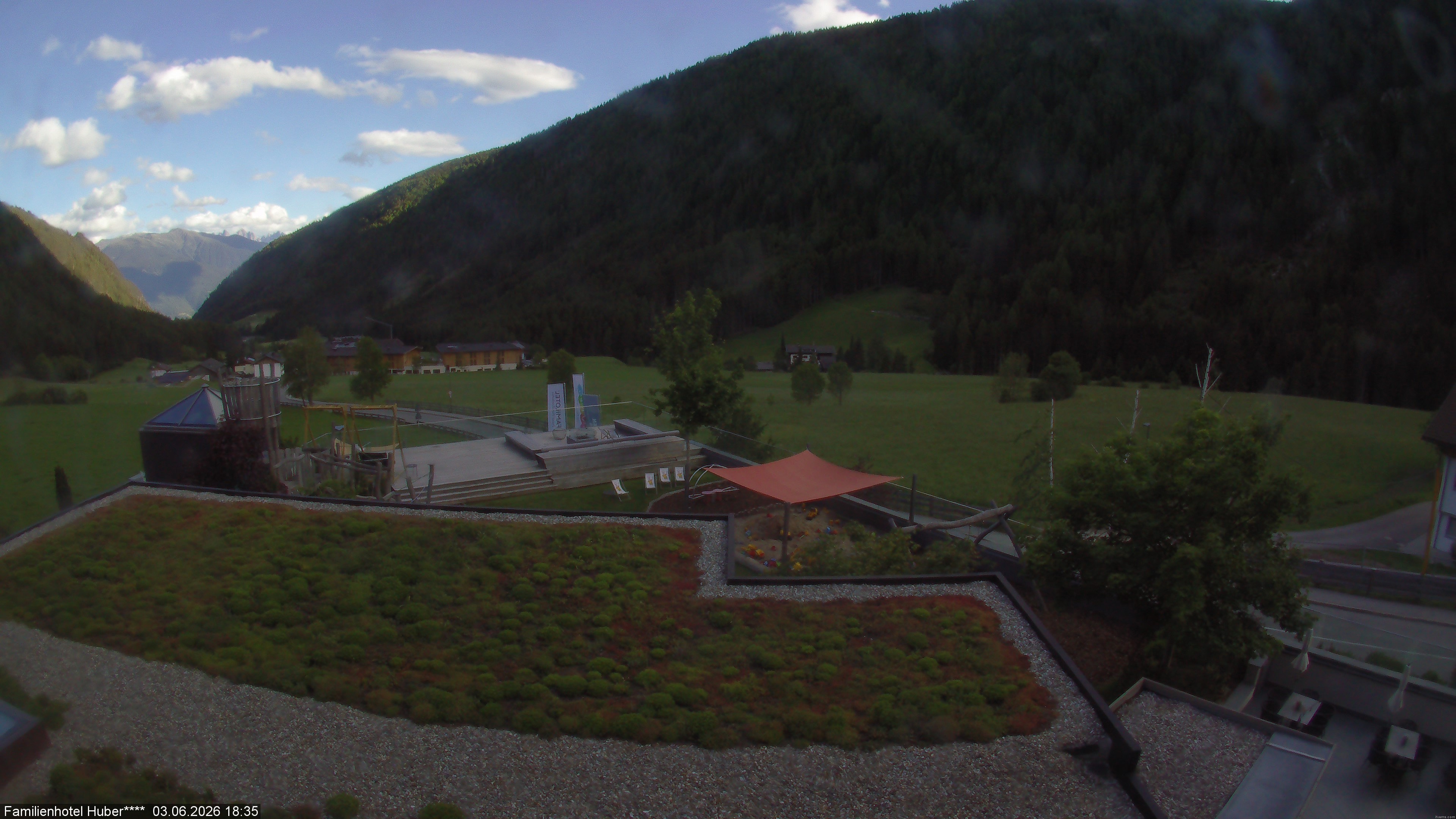 Archiv Foto Webcam Familienhotel Huber - Südtirol