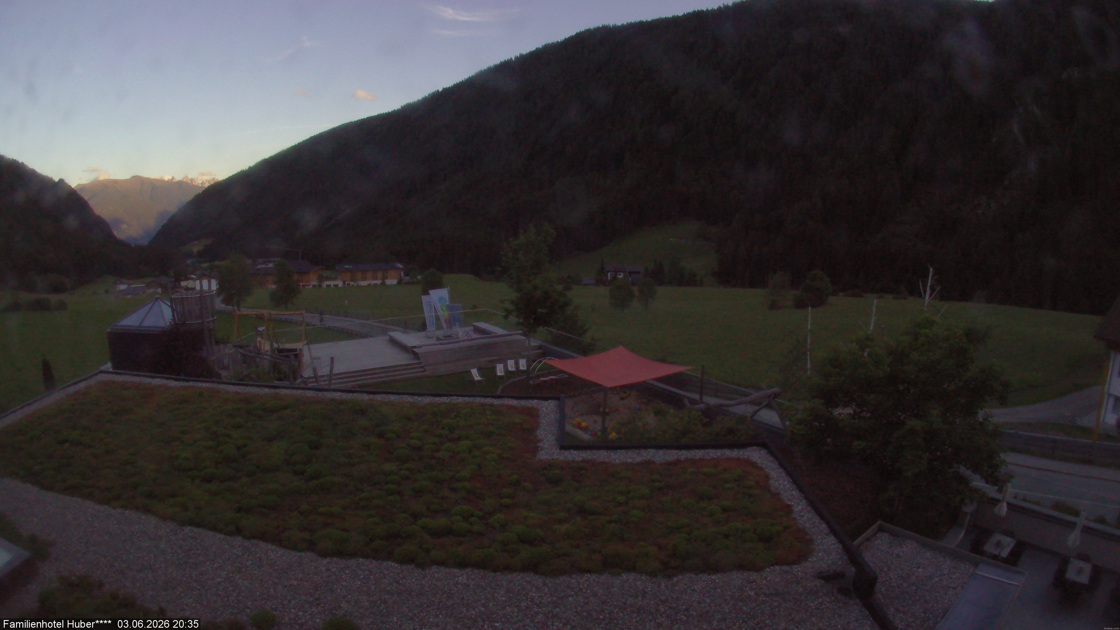 Archiv Foto Webcam Familienhotel Huber - Südtirol