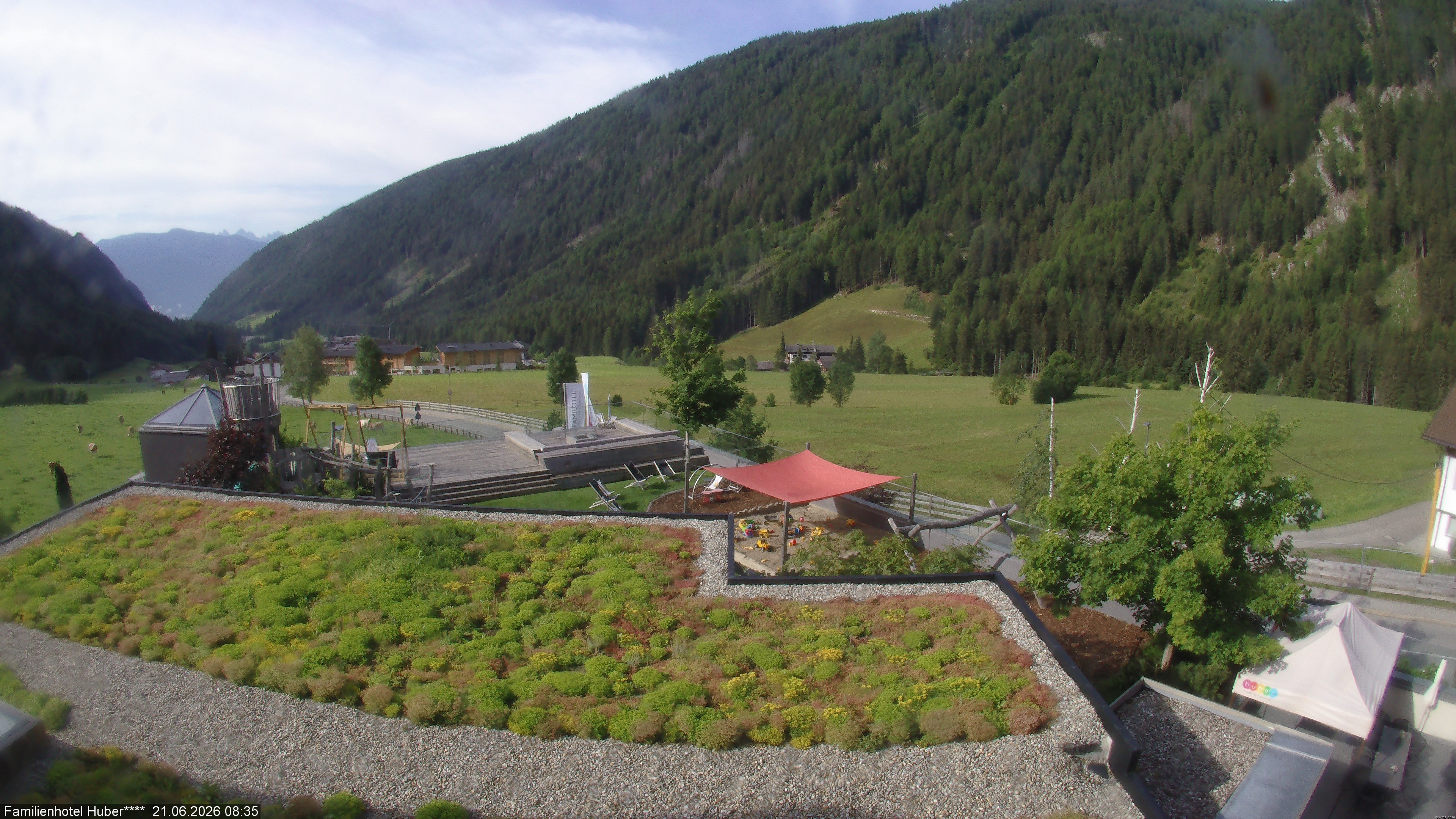 Archived image Webcam Family Hotel Huber (South Tyrol)