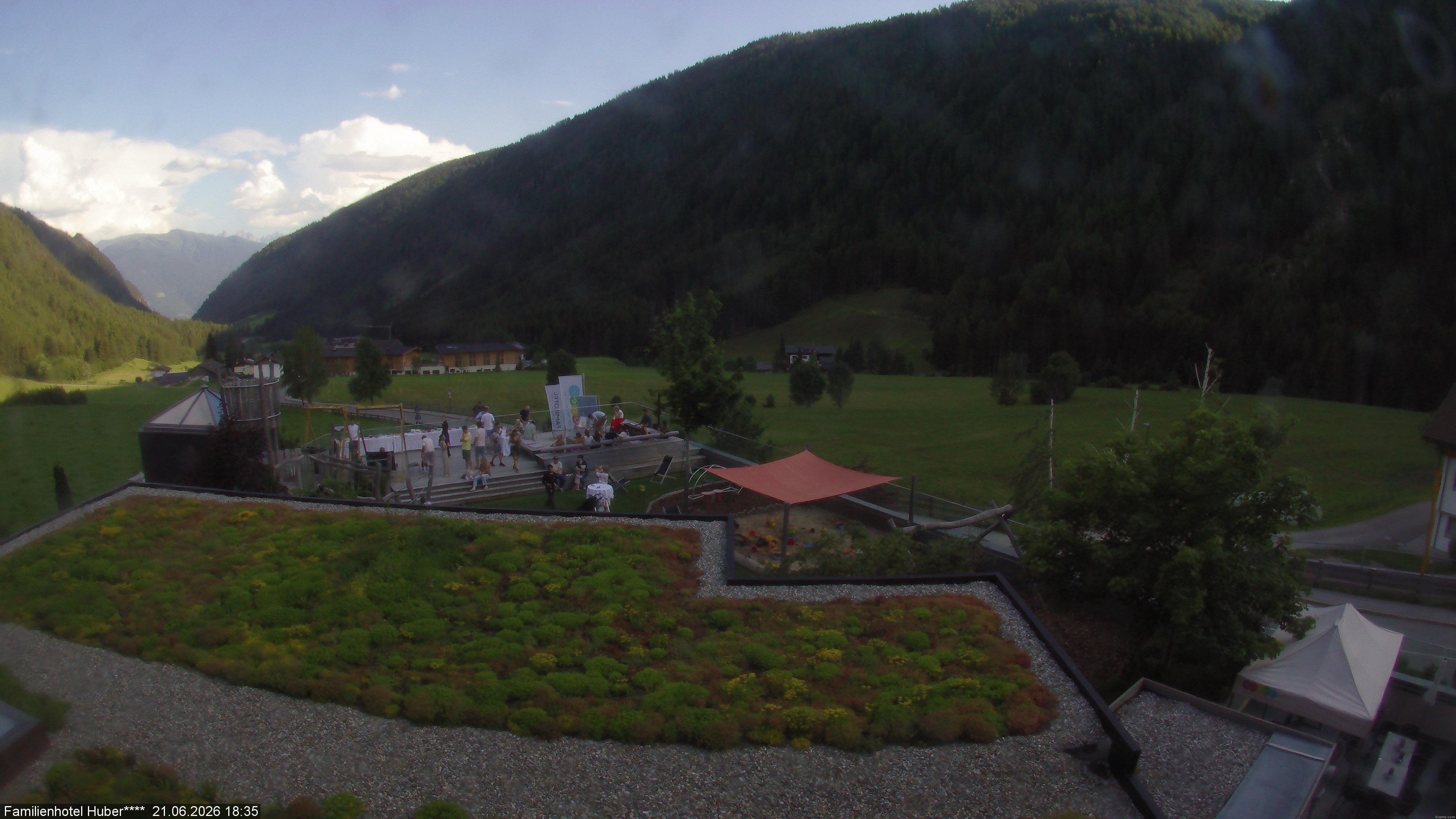 Archiv Foto Webcam Familienhotel Huber - Südtirol