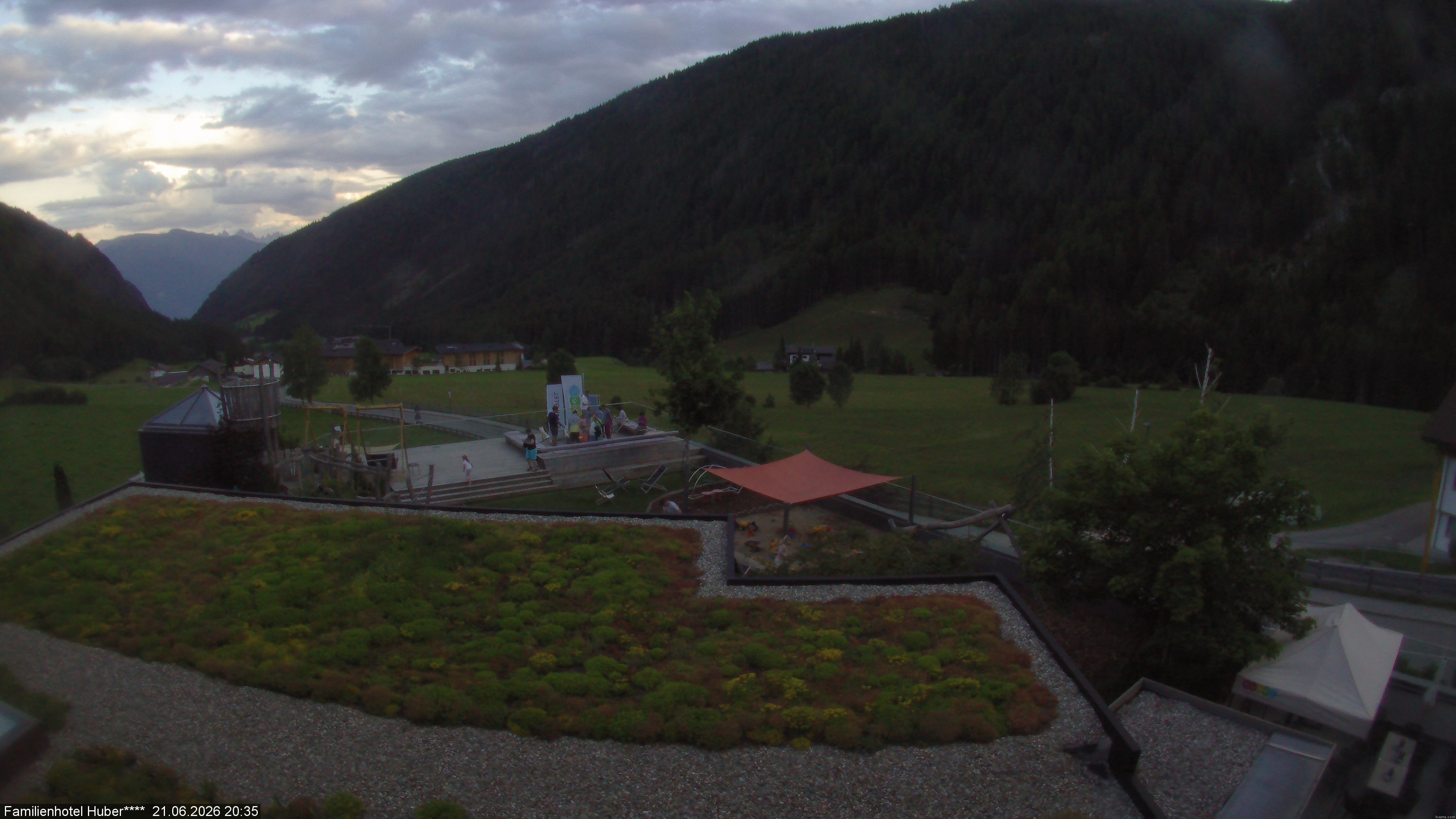 Archiv Foto Webcam Familienhotel Huber - Südtirol