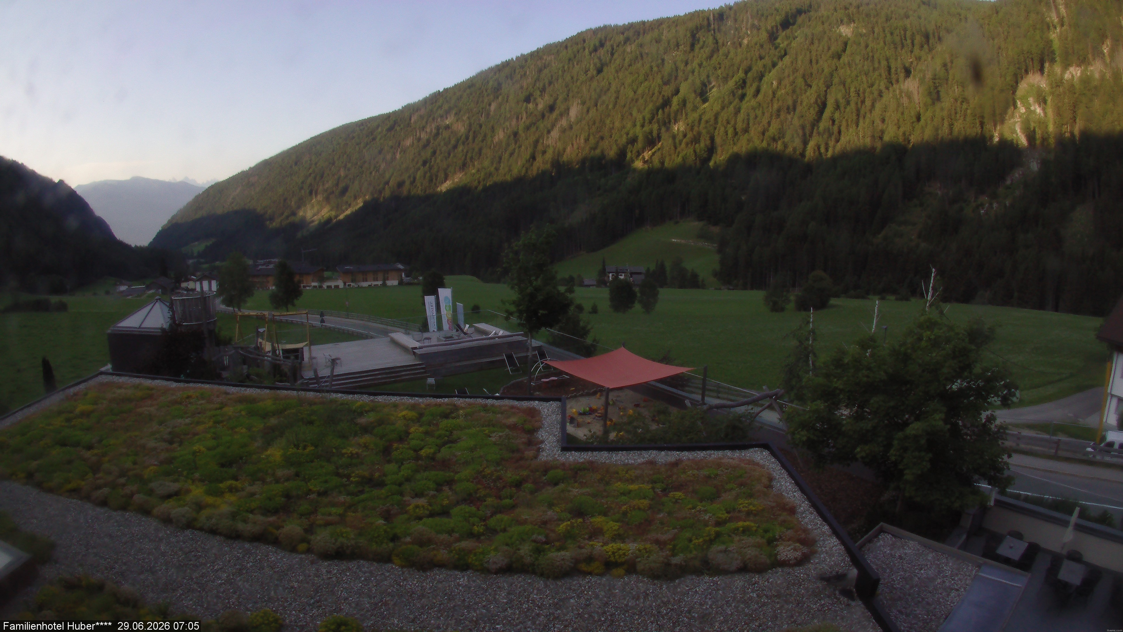 Archived image Webcam Family Hotel Huber (South Tyrol)