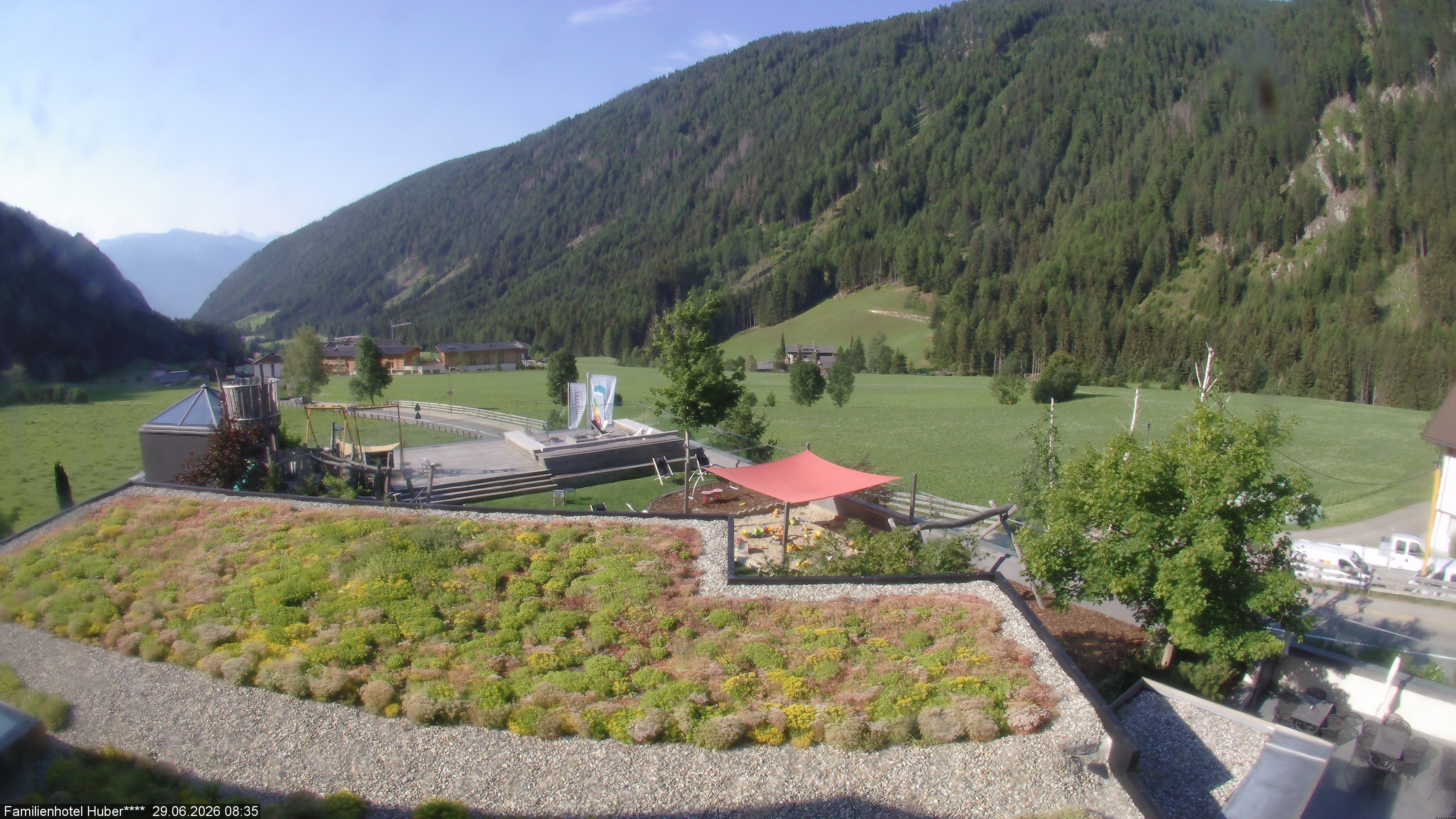 Archived image Webcam Family Hotel Huber (South Tyrol)