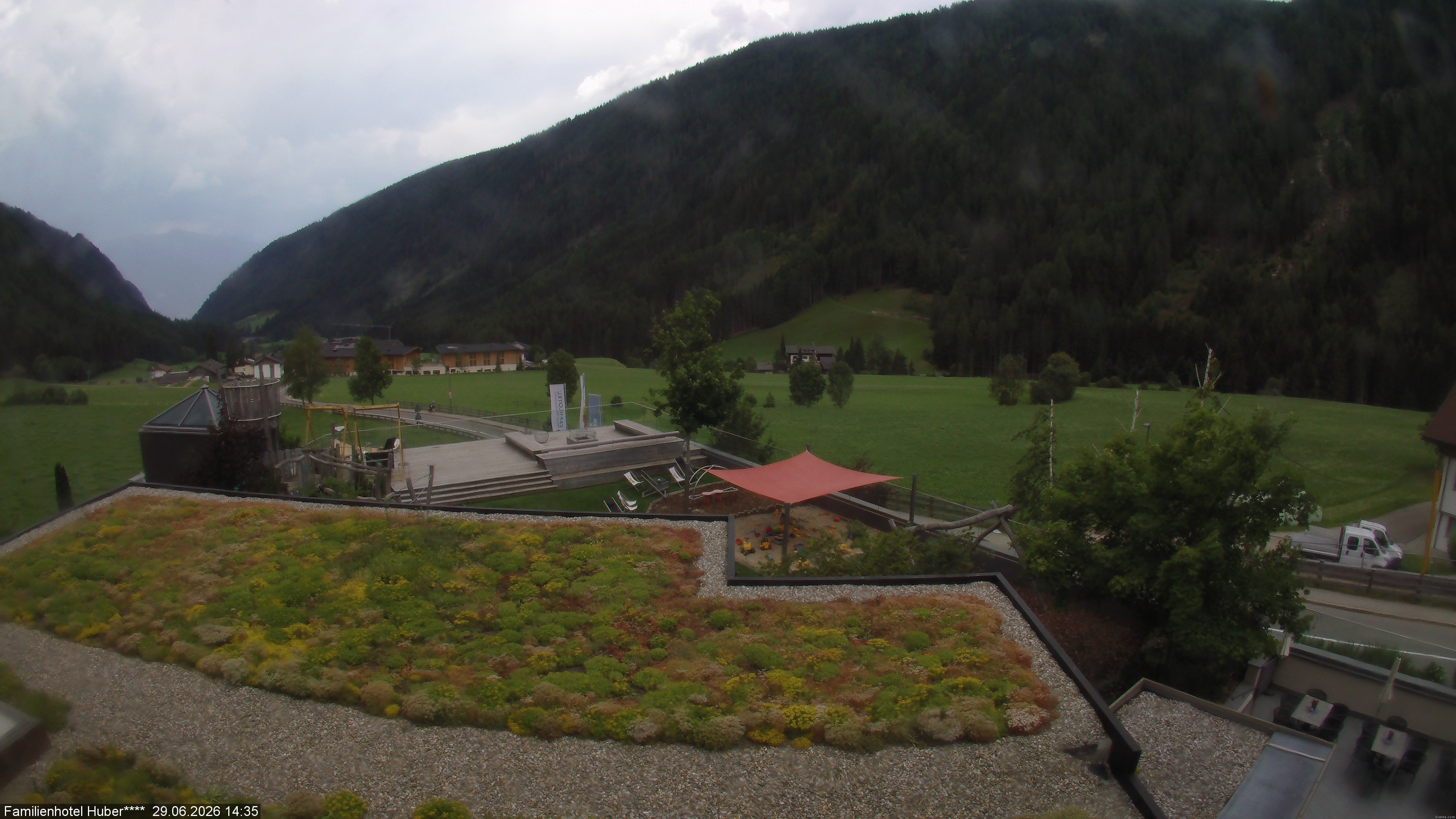 Archived image Webcam Family Hotel Huber (South Tyrol)