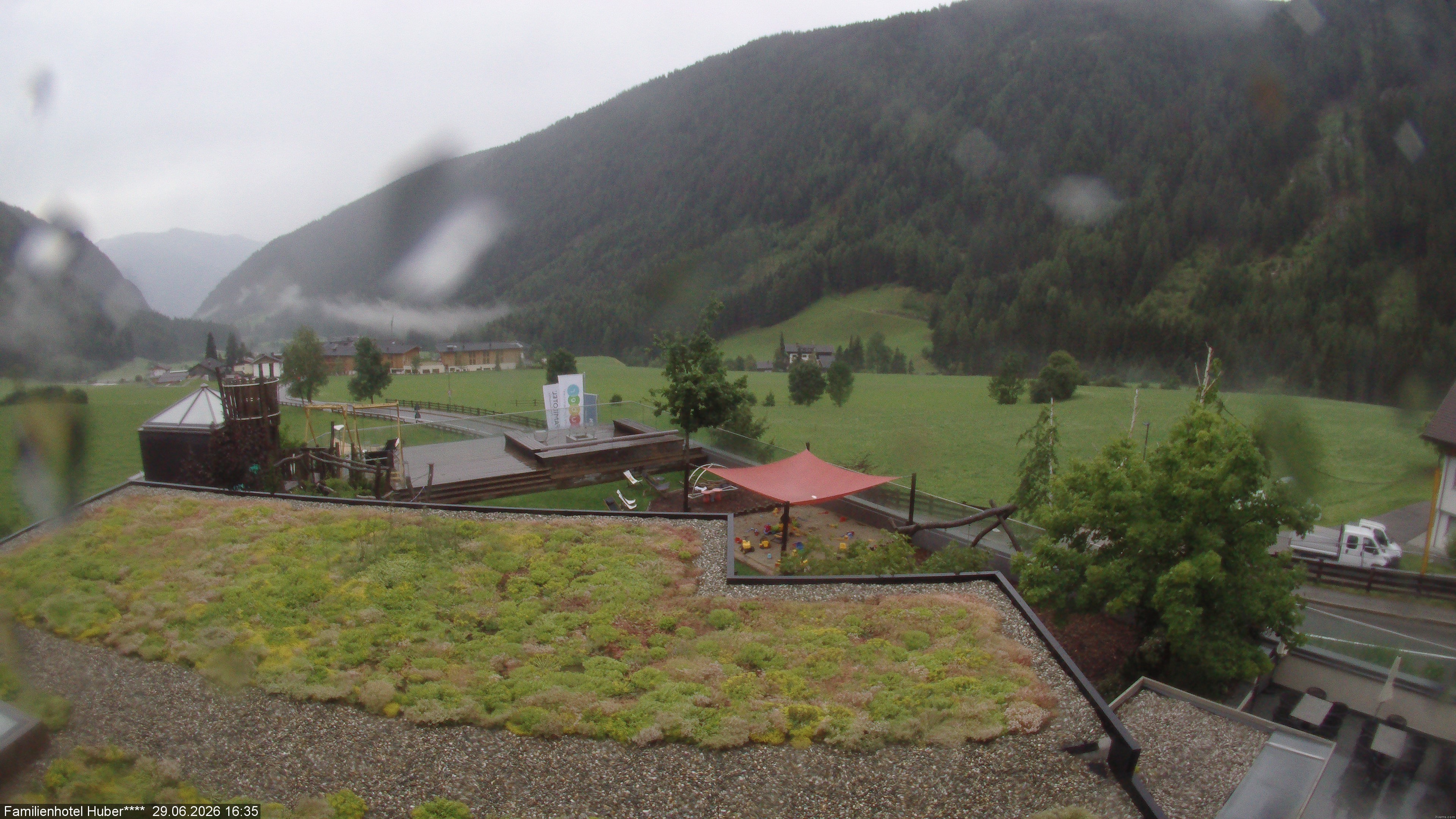 Archived image Webcam Family Hotel Huber (South Tyrol)