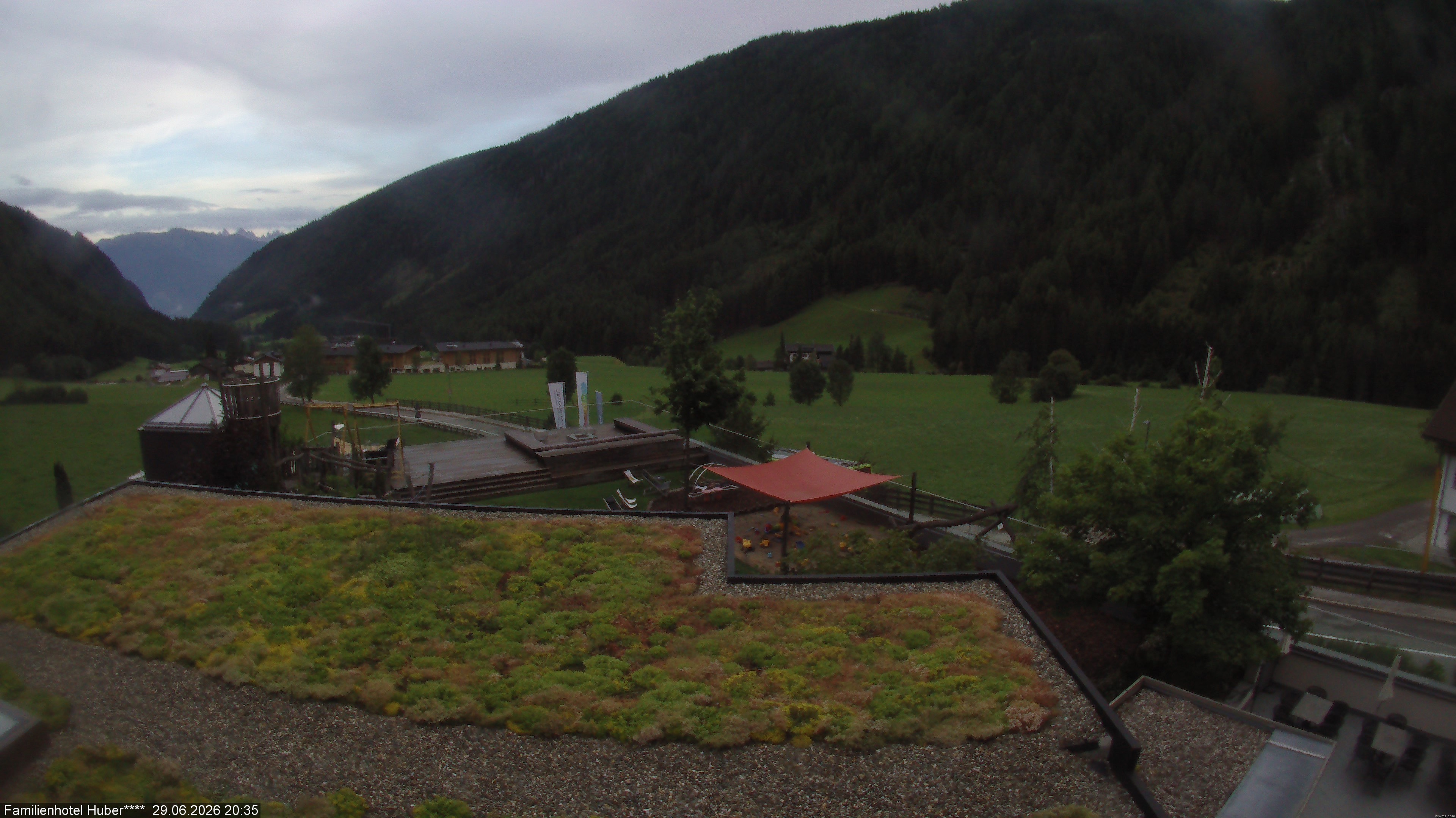 Archived image Webcam Family Hotel Huber (South Tyrol)