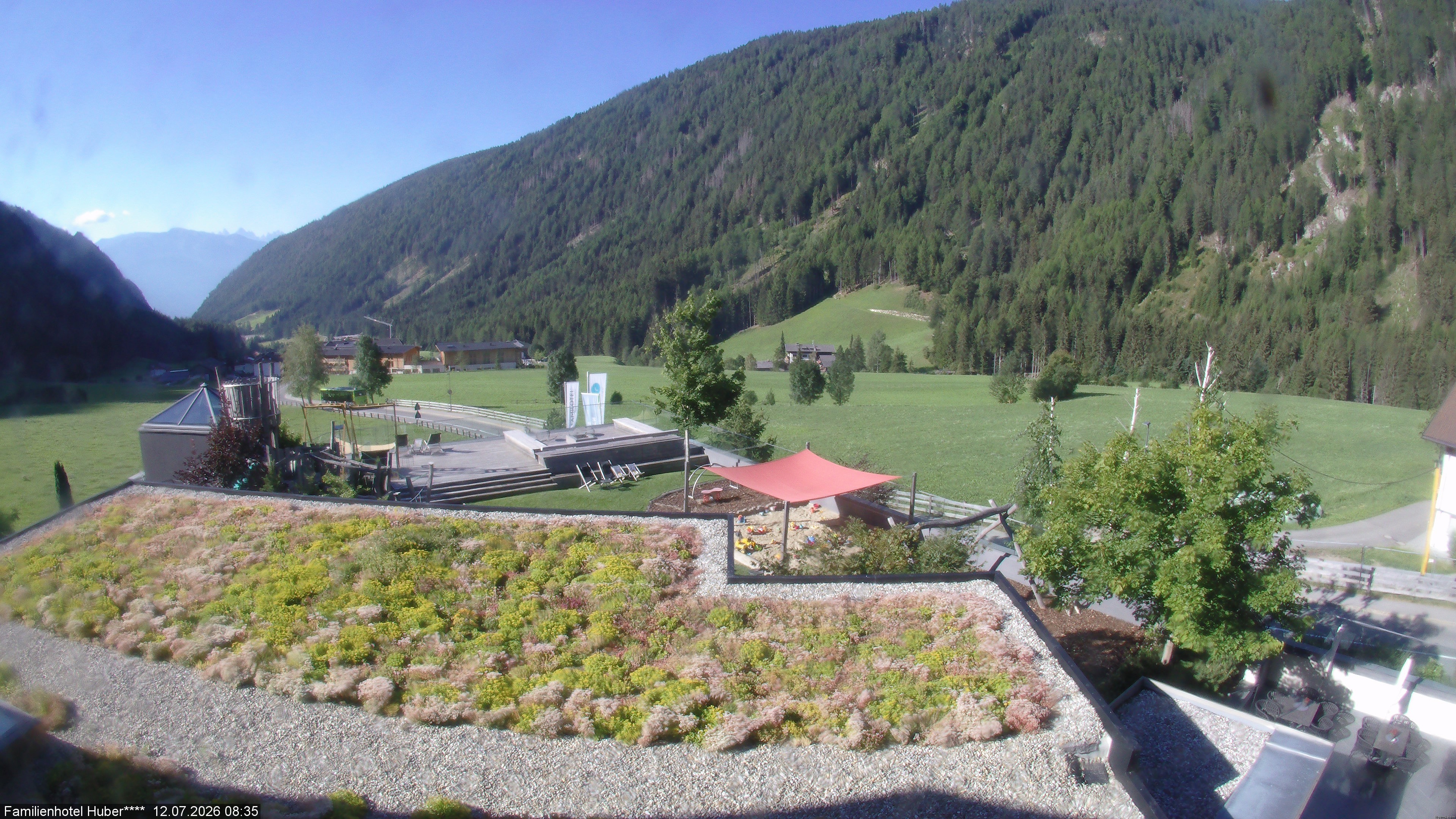 Archived image Webcam Family Hotel Huber (South Tyrol)