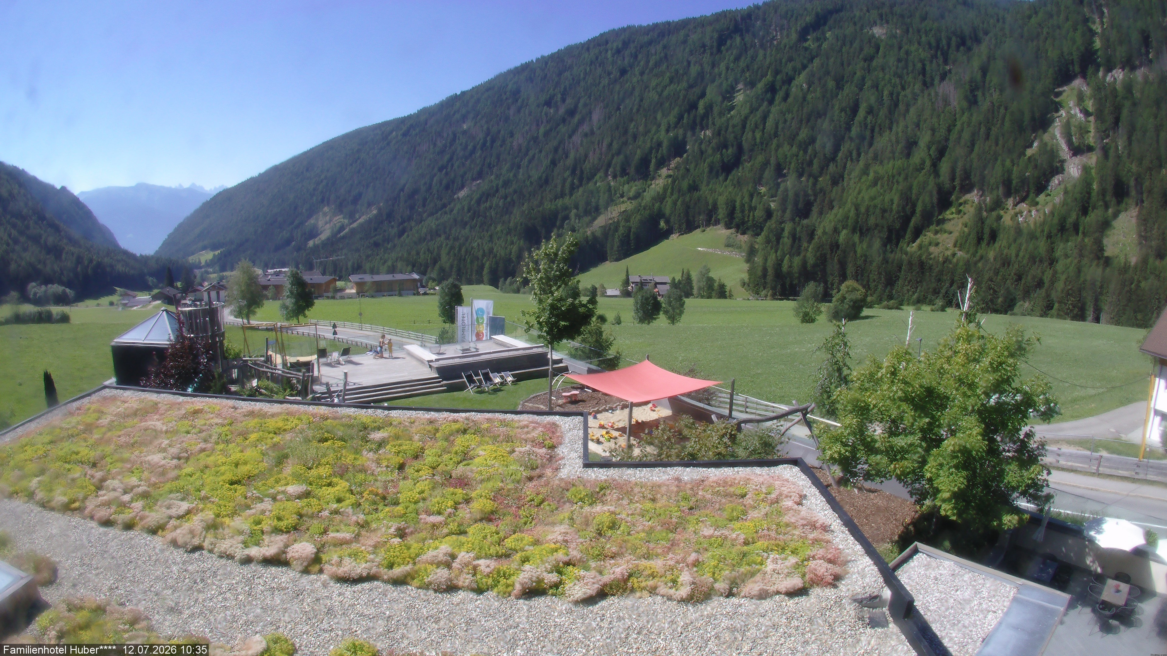 Archived image Webcam Family Hotel Huber (South Tyrol)