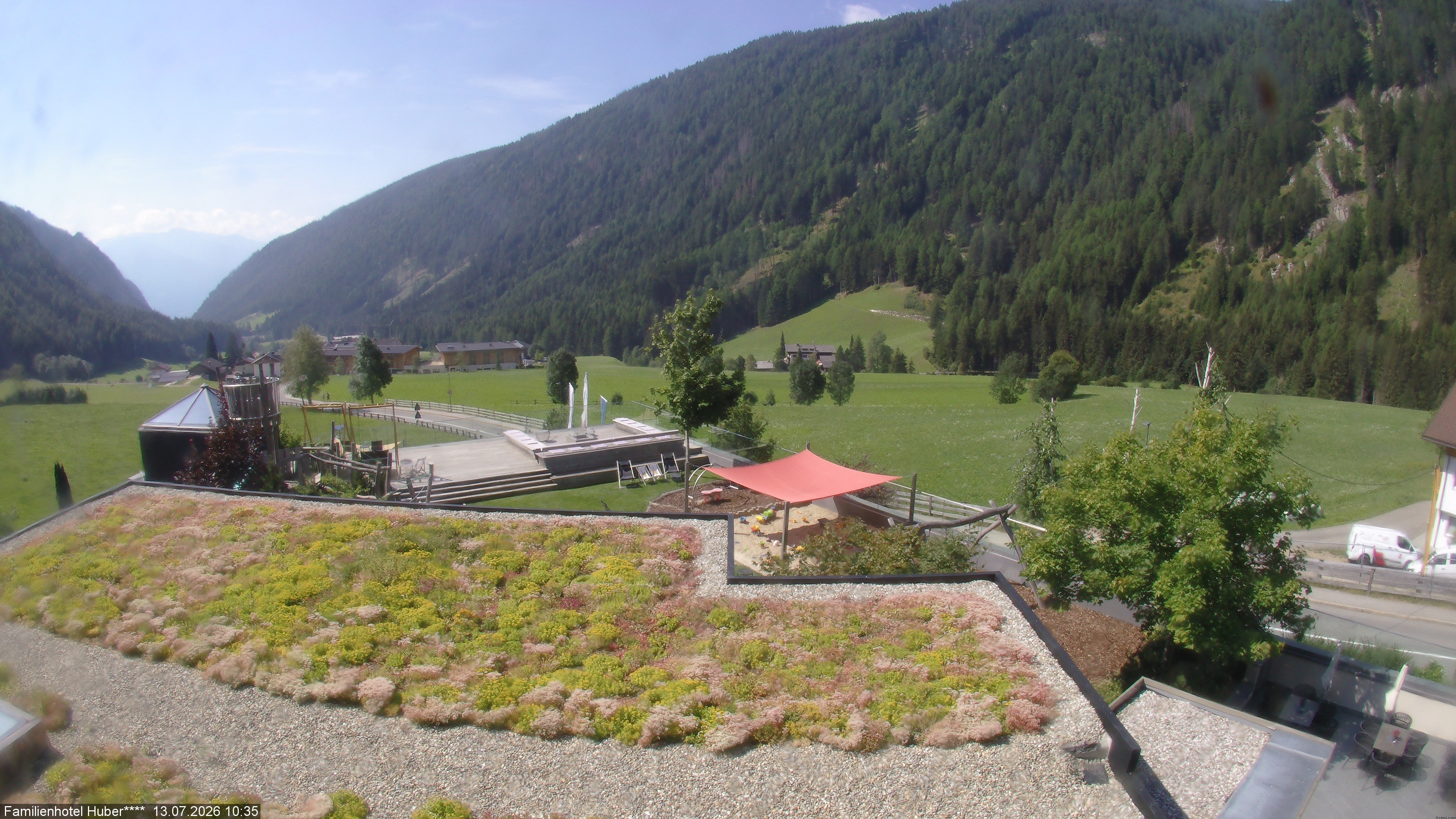Archived image Webcam Family Hotel Huber (South Tyrol)