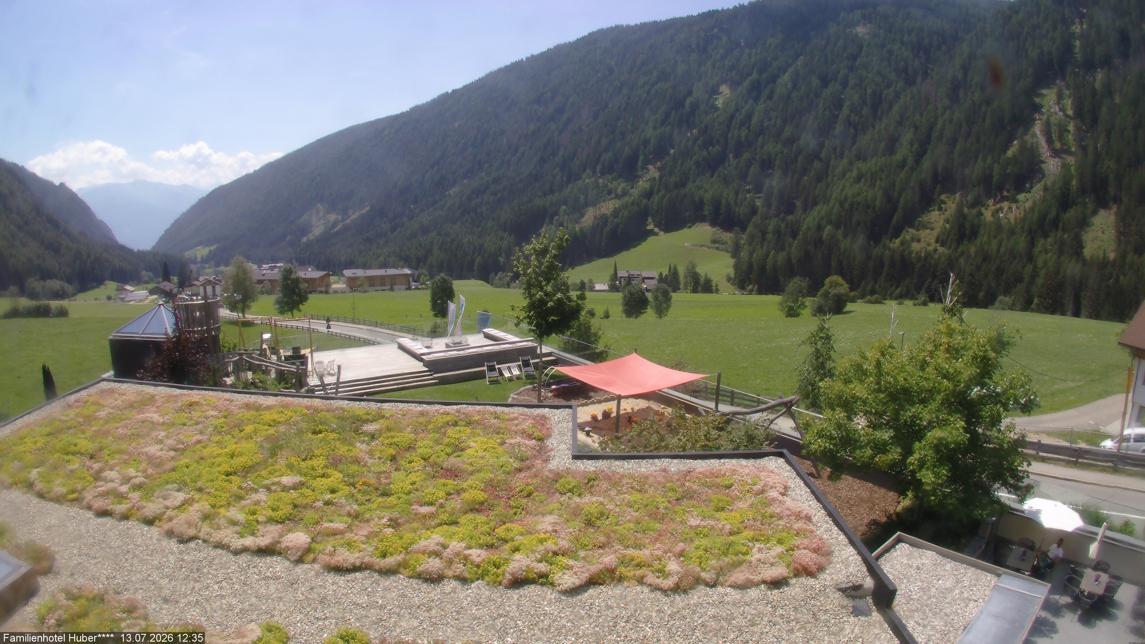 Archived image Webcam Family Hotel Huber (South Tyrol)