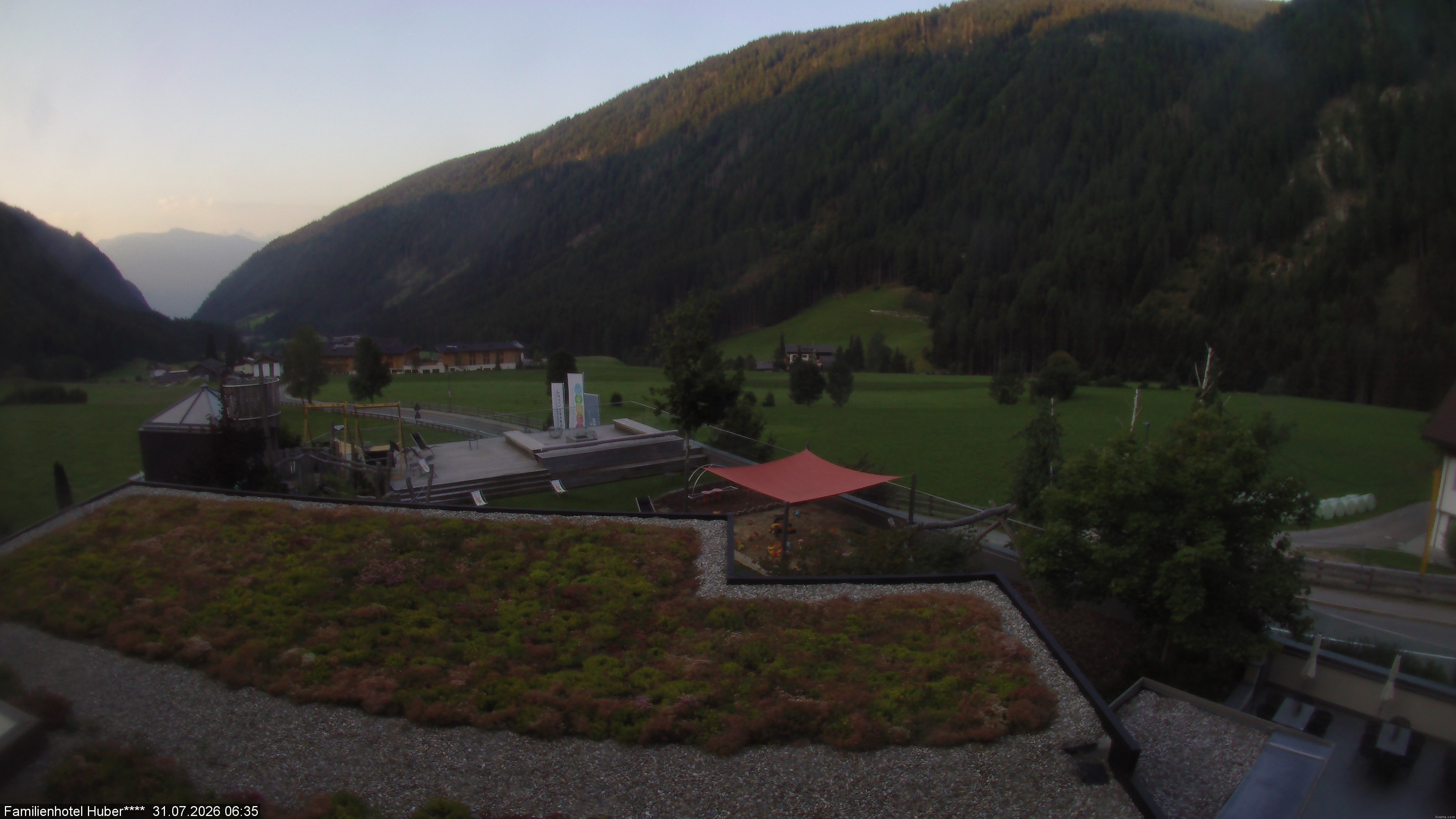 Archived image Webcam Family Hotel Huber (South Tyrol)