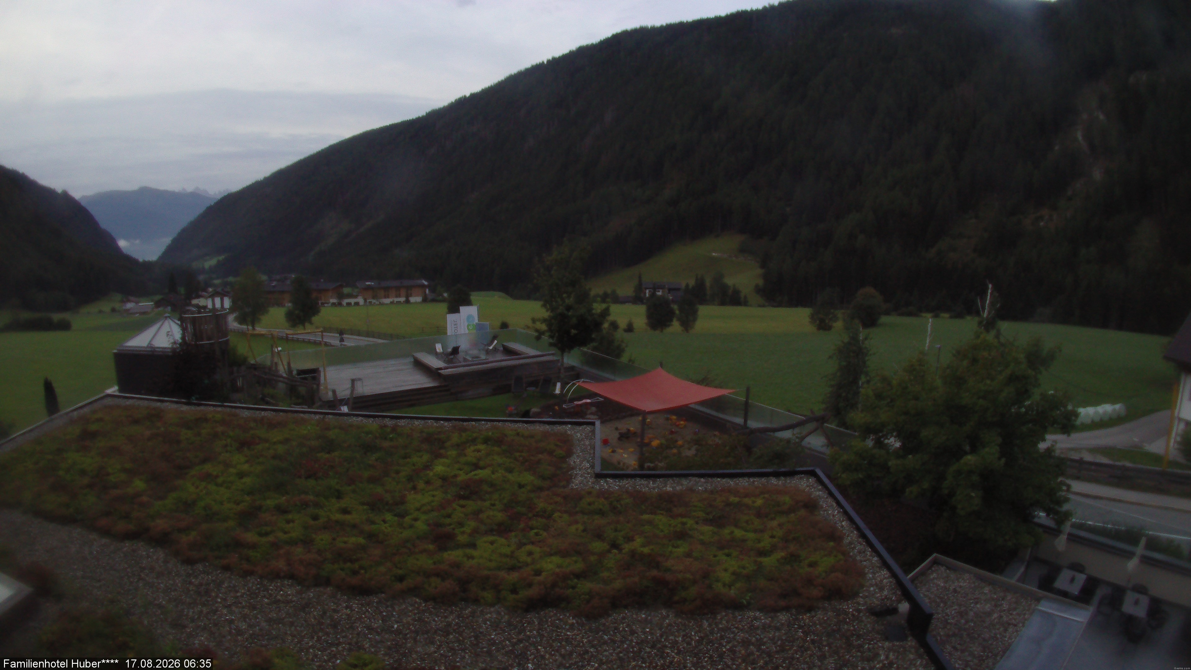 Archiv Foto Webcam Familienhotel Huber - Südtirol