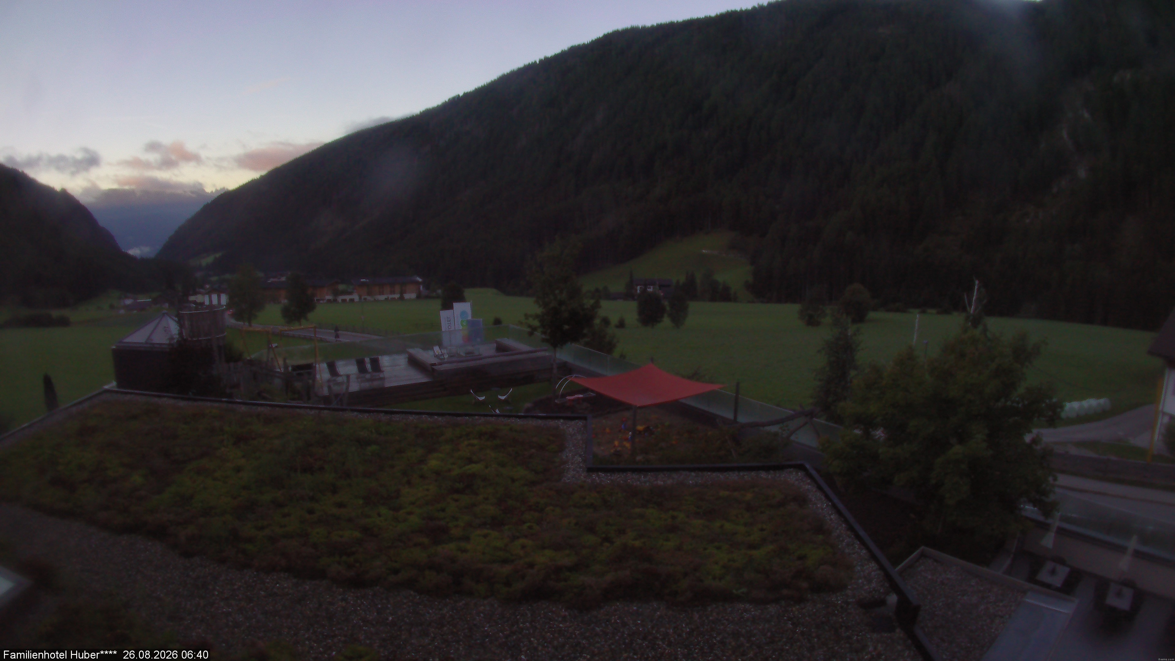 Archiv Foto Webcam Familienhotel Huber - Südtirol