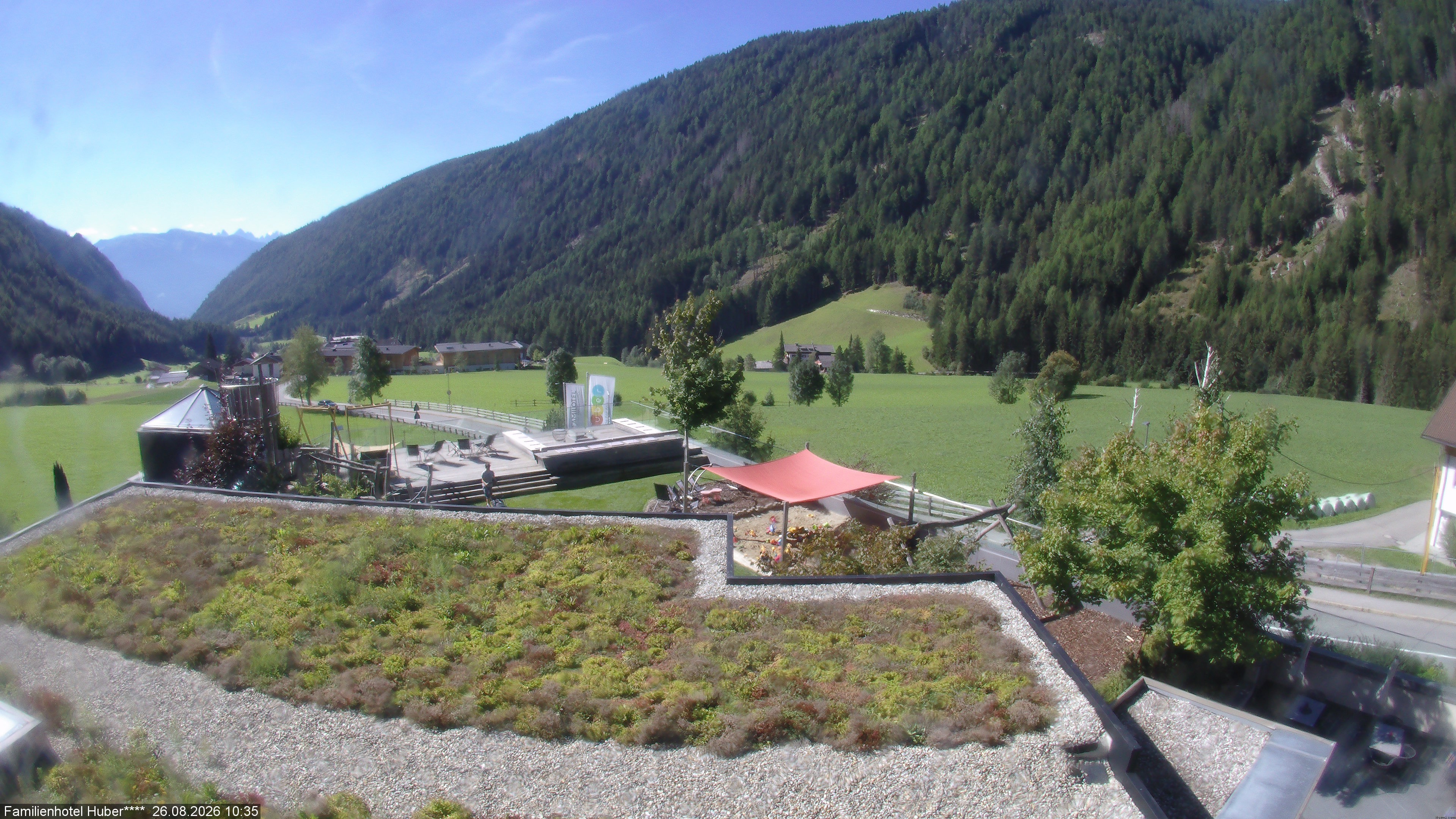 Archived image Webcam Family Hotel Huber (South Tyrol)