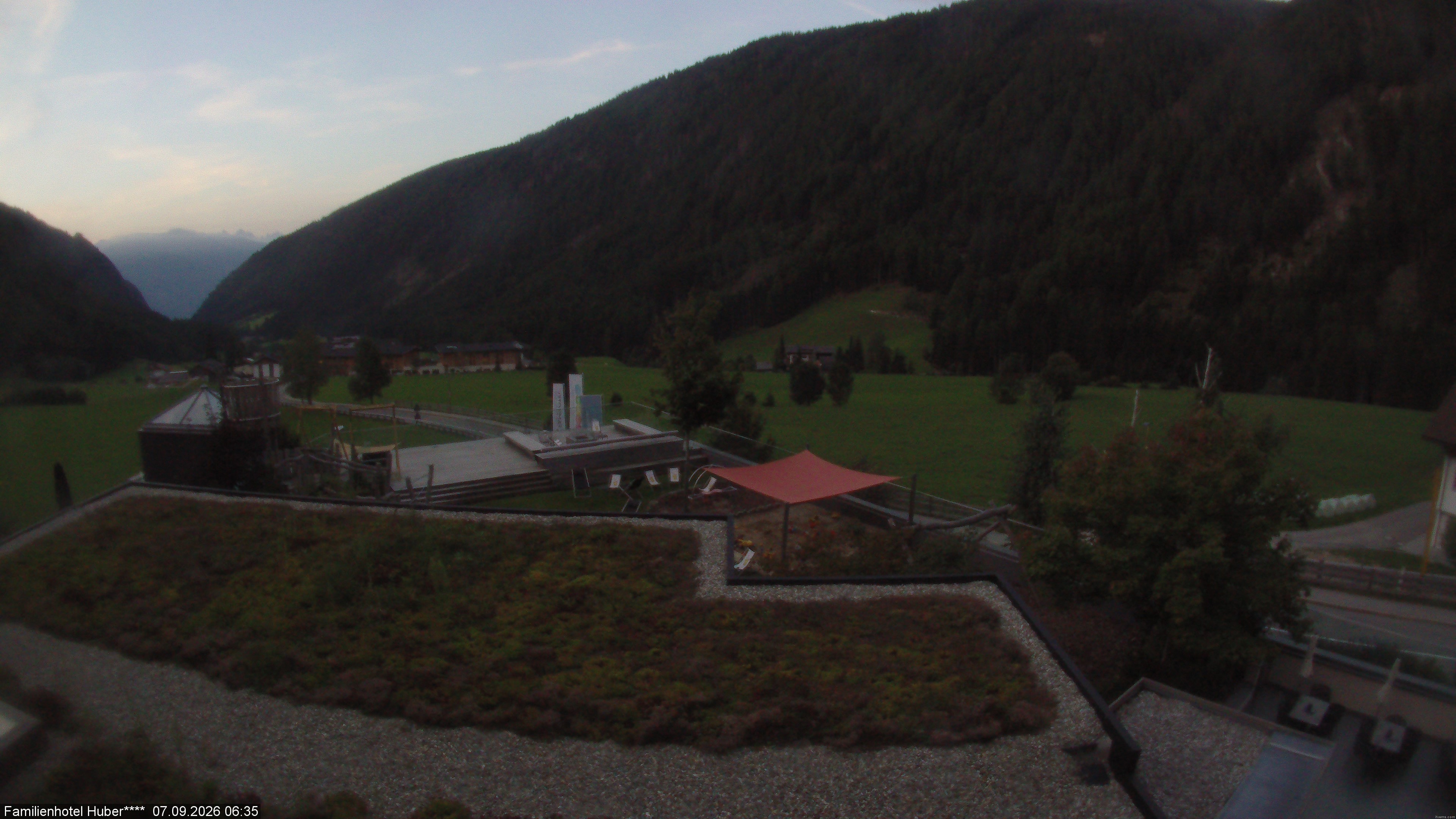 Archiv Foto Webcam Familienhotel Huber - Südtirol