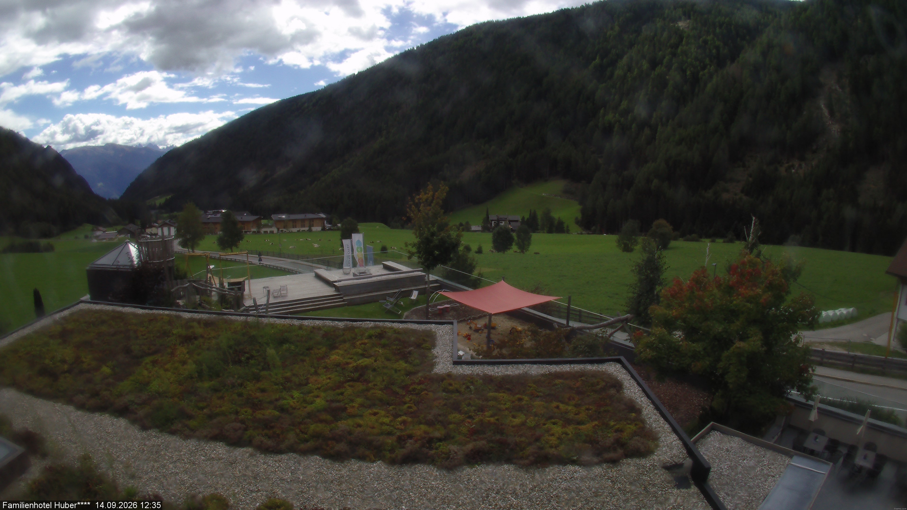 Archiv Foto Webcam Familienhotel Huber - Südtirol