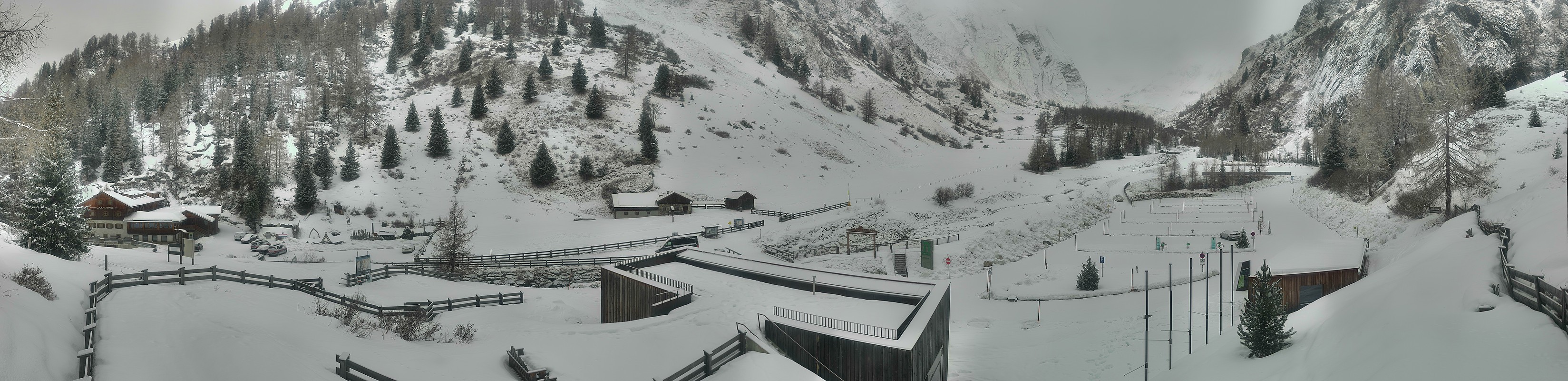 Archiv Foto Webcam Kalser Glocknerstraße - der Weg zum königlichen Ausblick