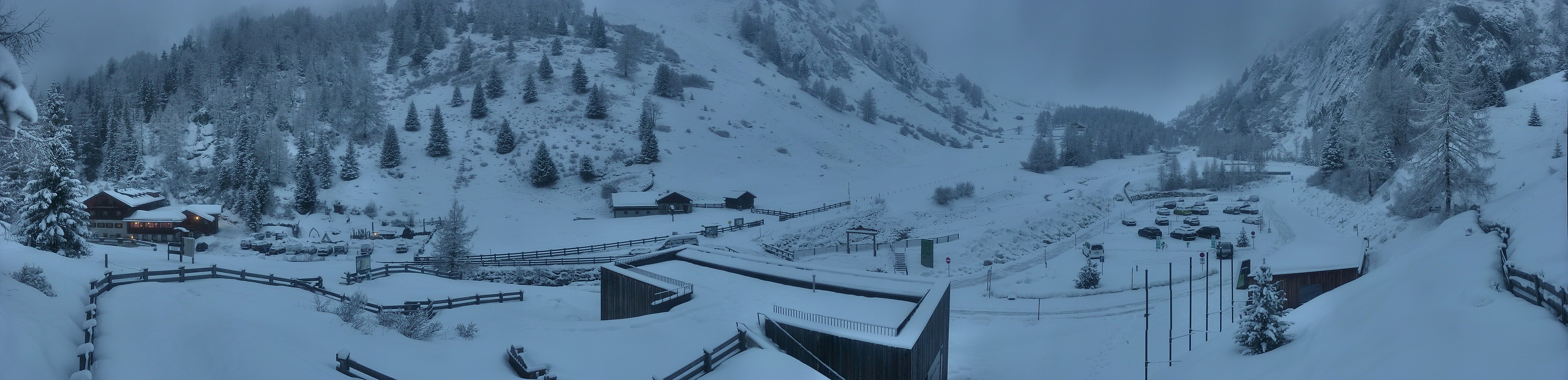 Archiv Foto Webcam Kalser Glocknerstraße - der Weg zum königlichen Ausblick