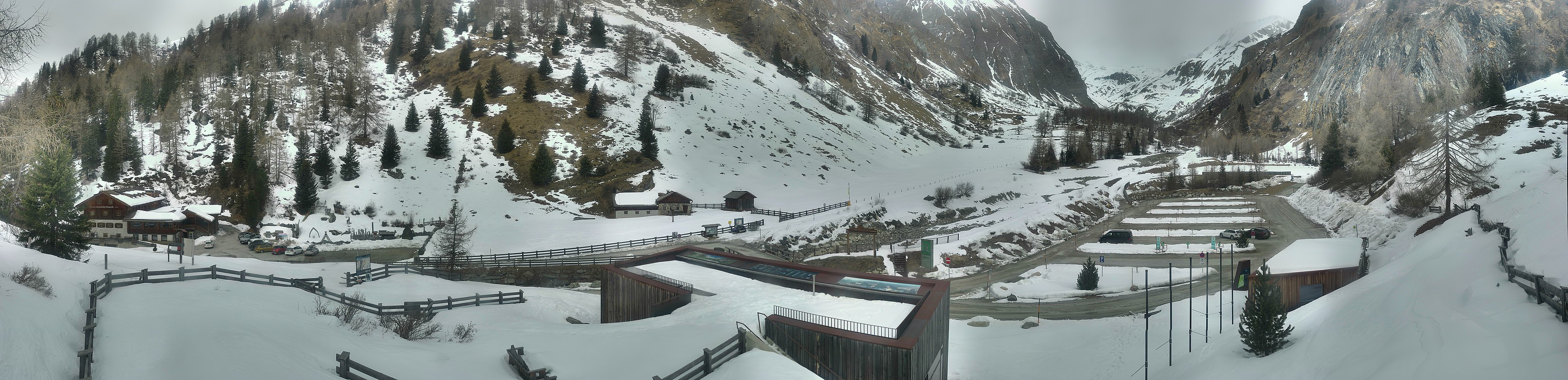 Archiv Foto Webcam Kalser Glocknerstraße - der Weg zum königlichen Ausblick