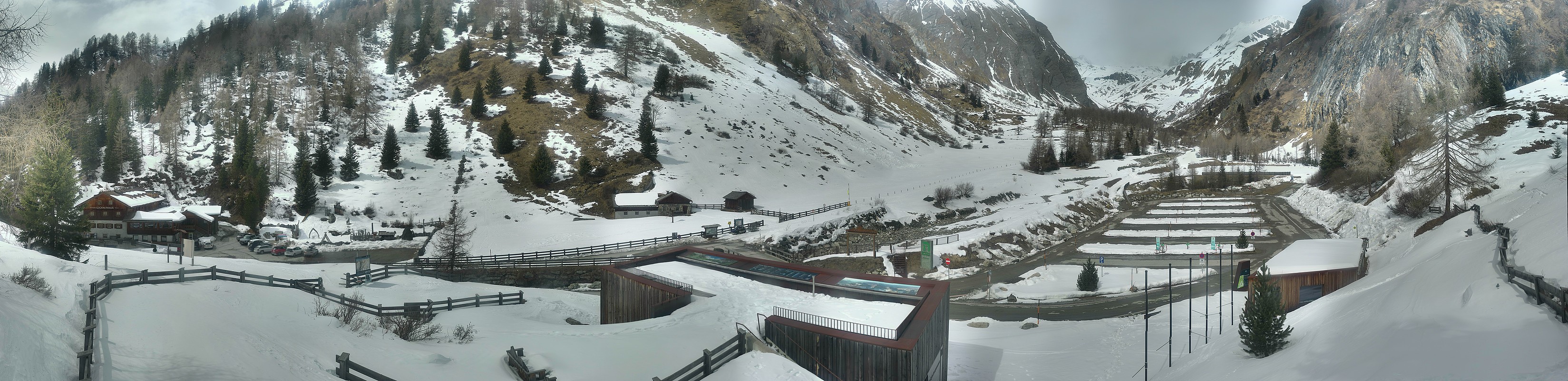 Archiv Foto Webcam Kalser Glocknerstraße - der Weg zum königlichen Ausblick