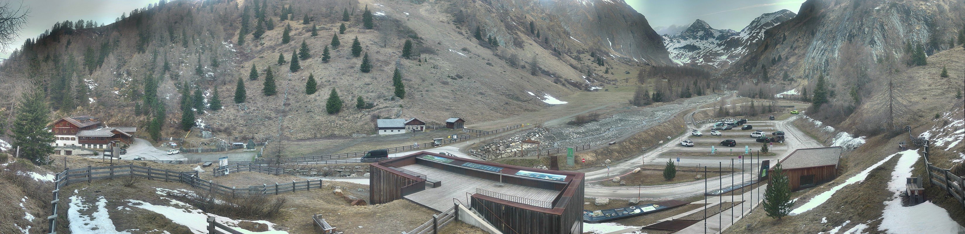 Archiv Foto Webcam Kalser Glocknerstraße - der Weg zum königlichen Ausblick