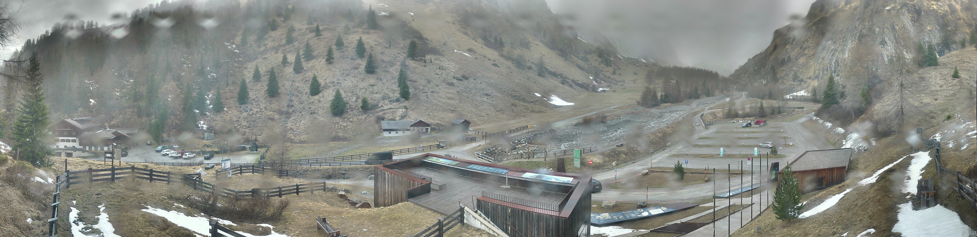 Archiv Foto Webcam Kalser Glocknerstraße - der Weg zum königlichen Ausblick