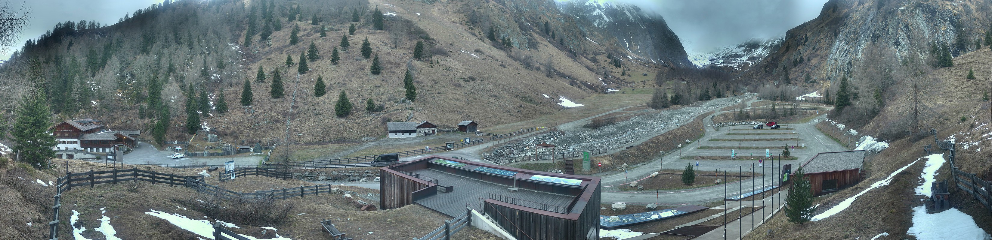Archiv Foto Webcam Kalser Glocknerstraße - der Weg zum königlichen Ausblick