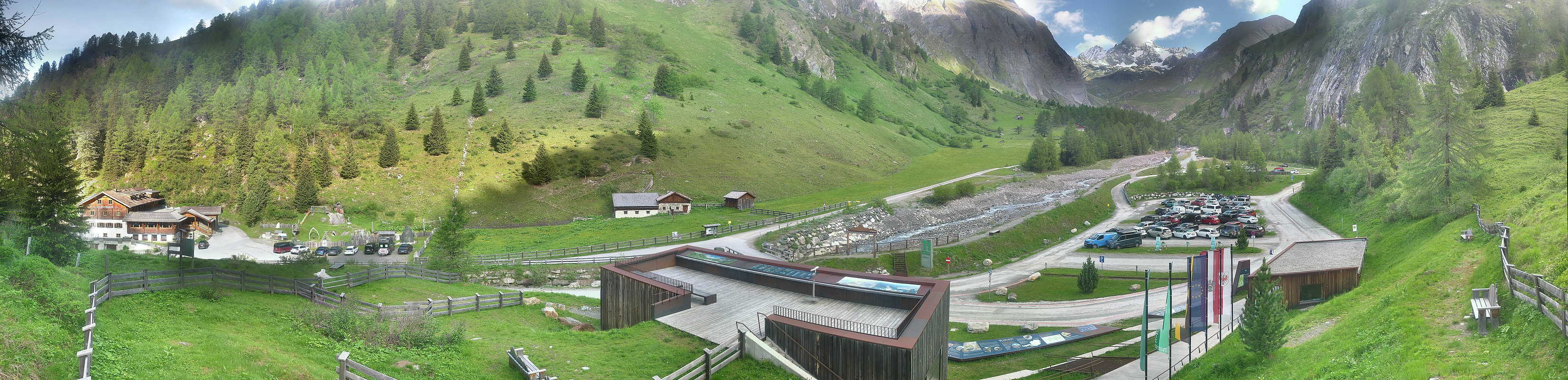 Archiv Foto Webcam Kalser Glocknerstraße - der Weg zum königlichen Ausblick