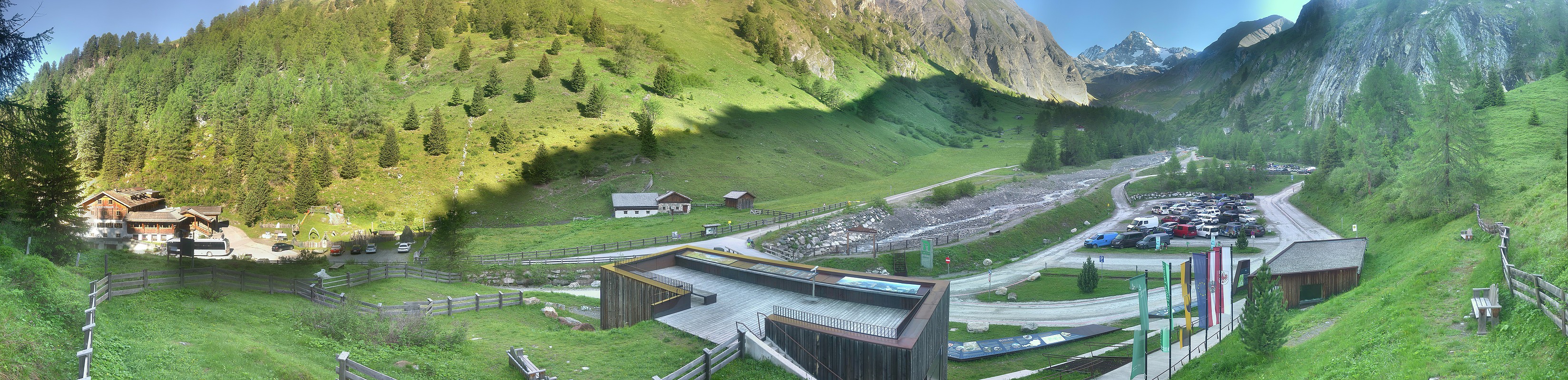 Archiv Foto Webcam Kalser Glocknerstraße - der Weg zum königlichen Ausblick